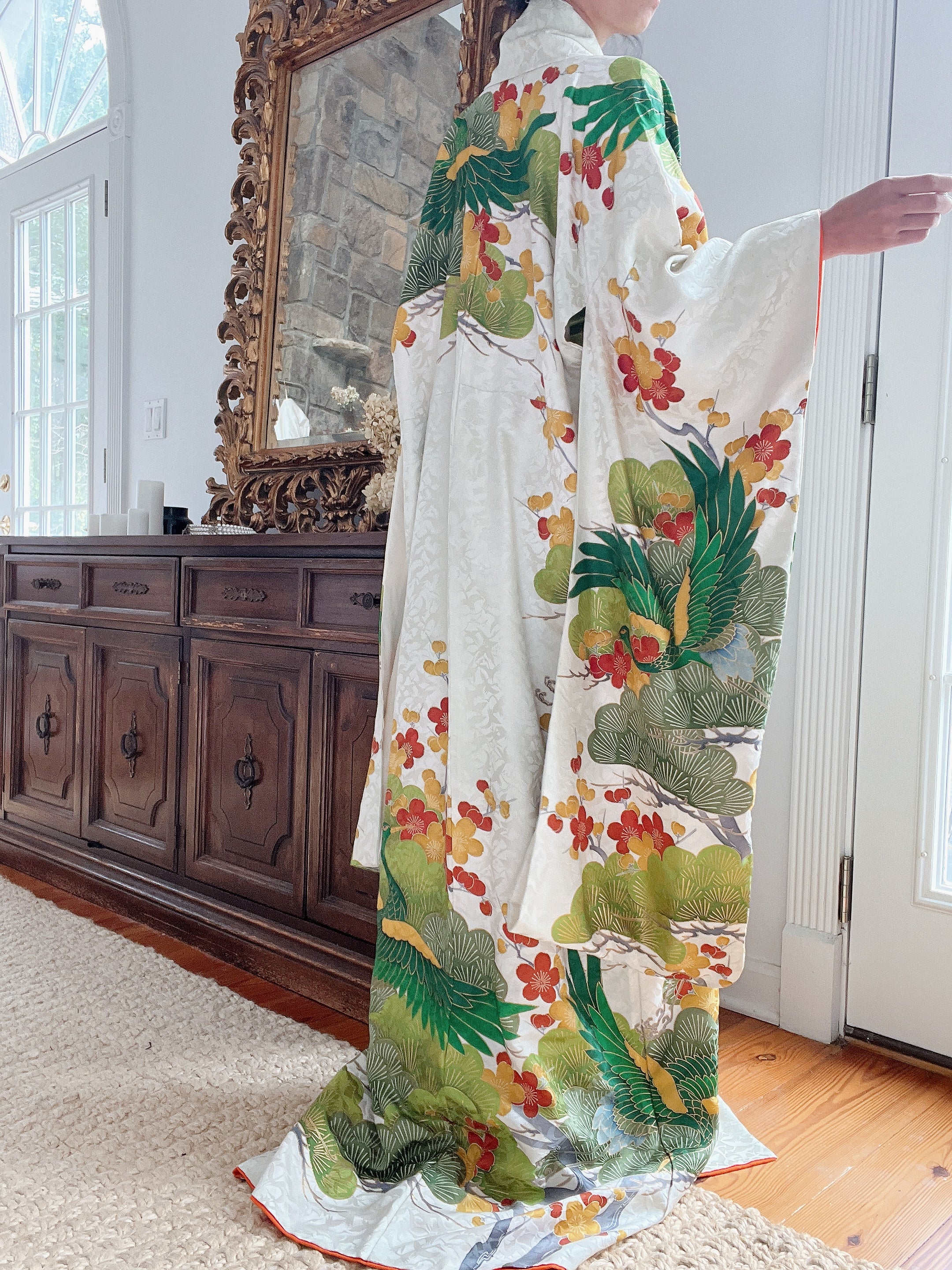 Vintage Green and Ivory Silk Kimono - OSFA