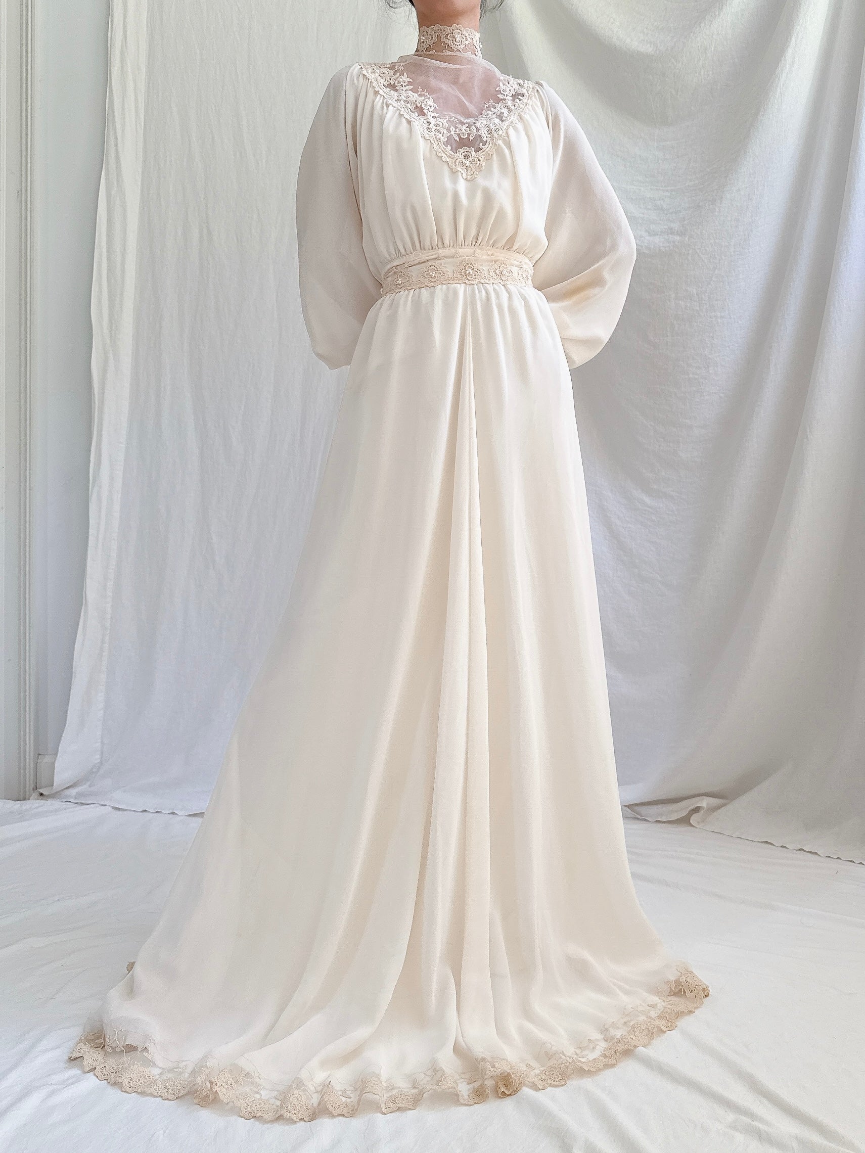 Vintage High-Neck Poet Sleeve Gown - S
