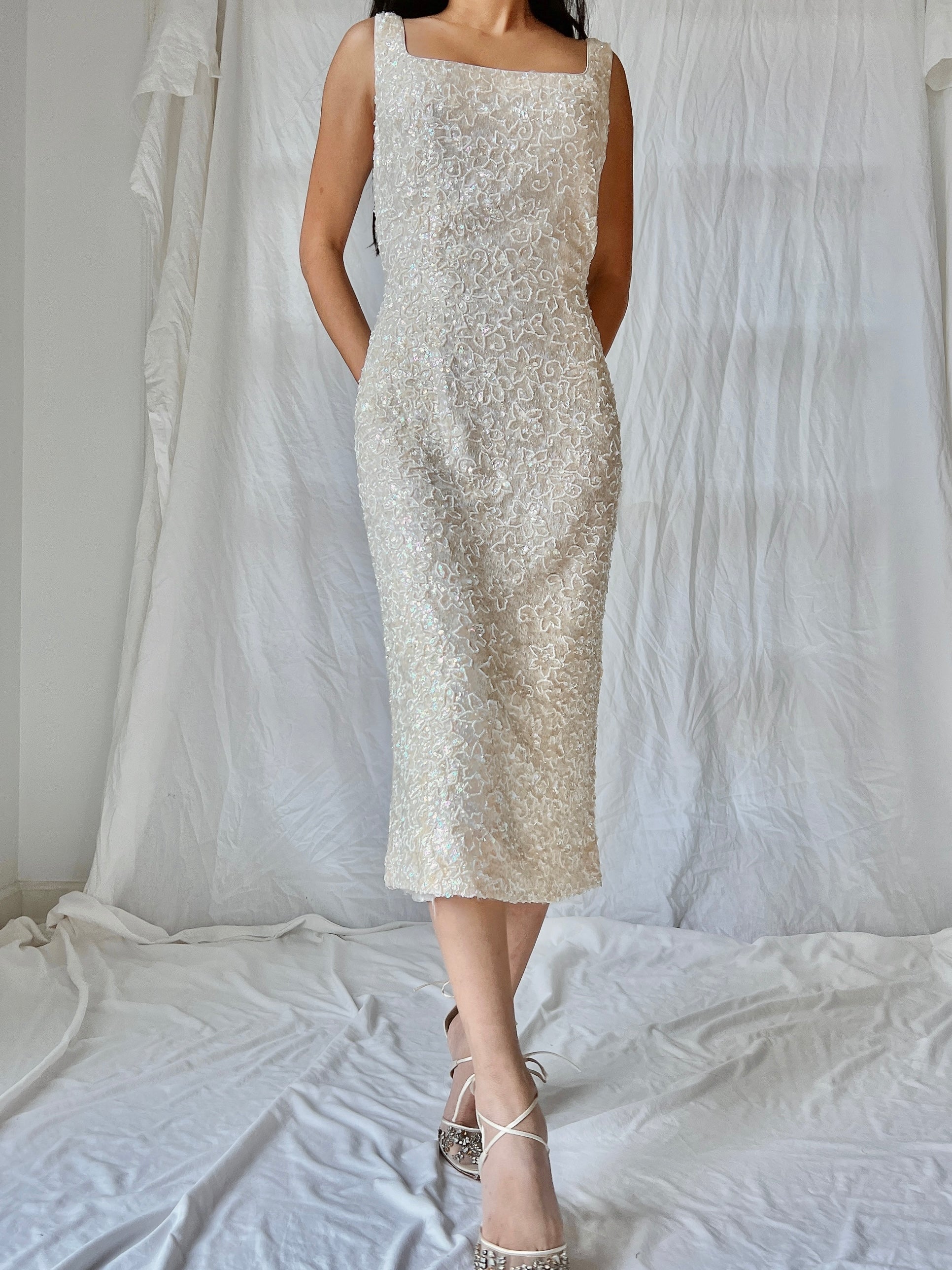 1950s Sequins Beaded Dress - M | G O S S A M E R 1950s Sequins Beaded Dress - M | G O S S A M E R