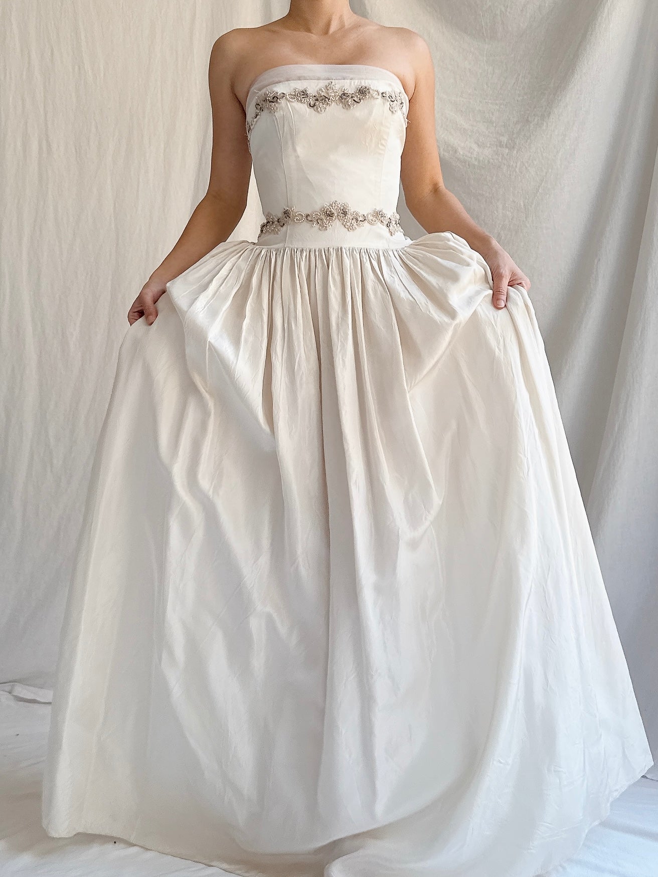 Vintage Cachet Oyster Dress - S/M 6