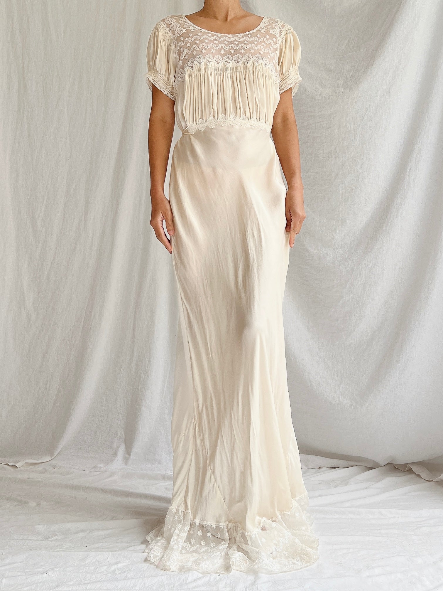 1930s Silk Gown - M