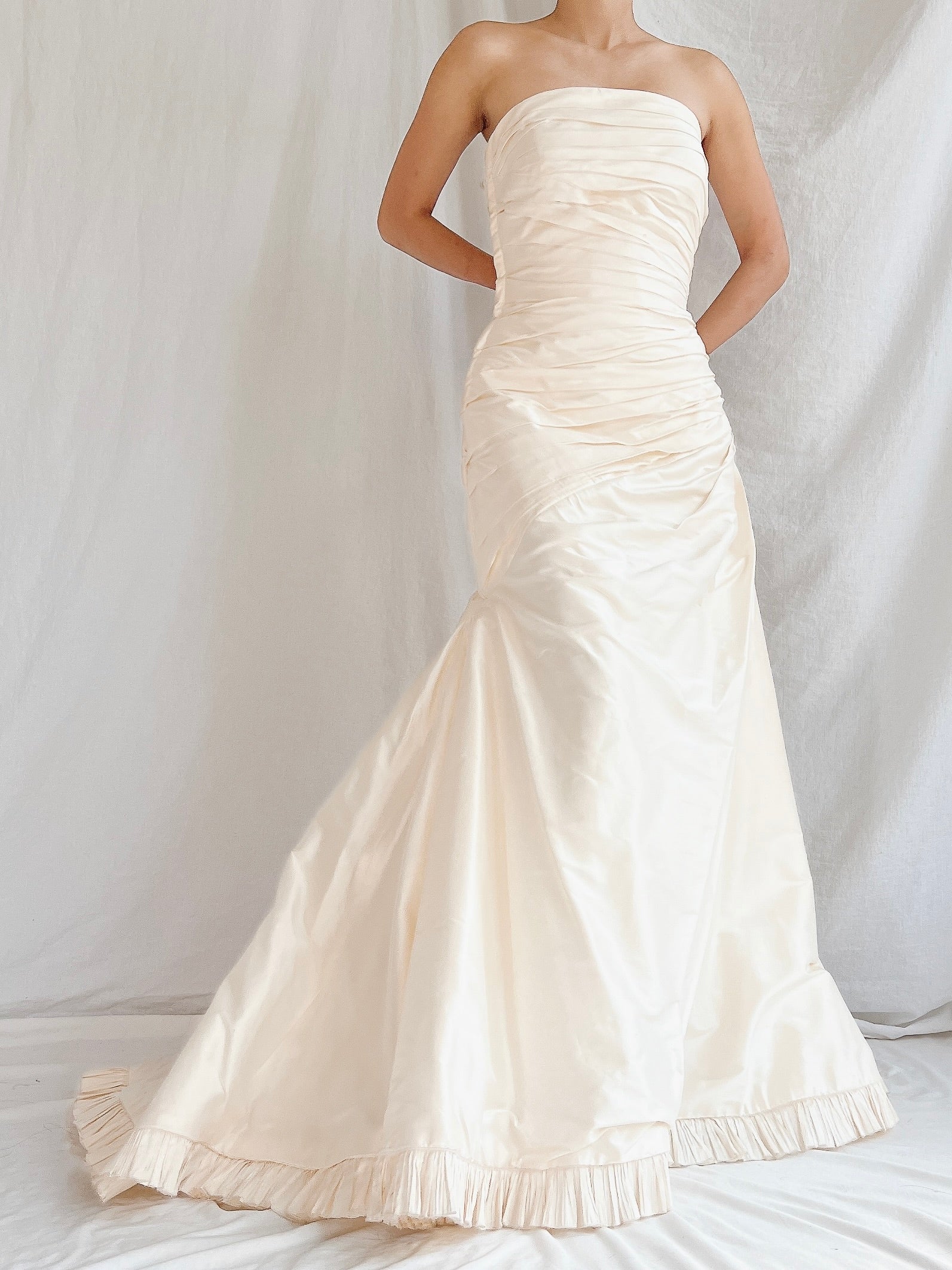 vintage italian wedding dresses Vintage Pronovias Italian Silk Faille Gown - S/6