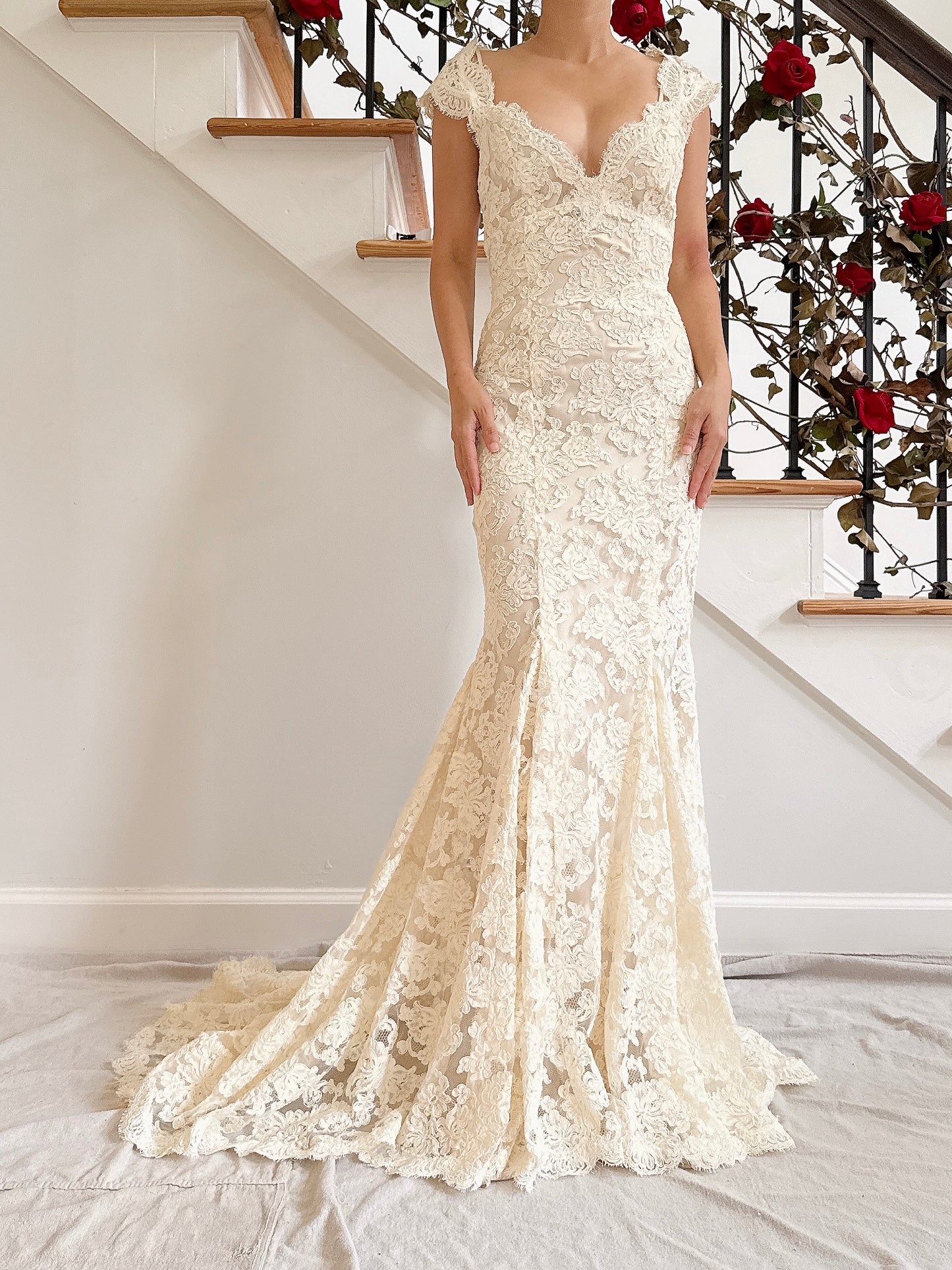 Vintage Monique Llhuilier Lace and Silk Gown - XS/S