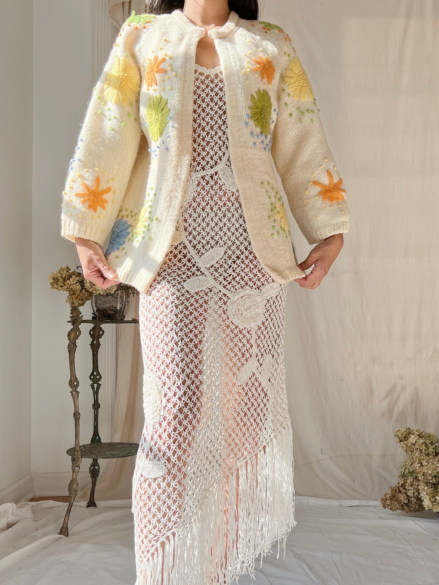 1950s Acrylic Embroidered Cardigan - M