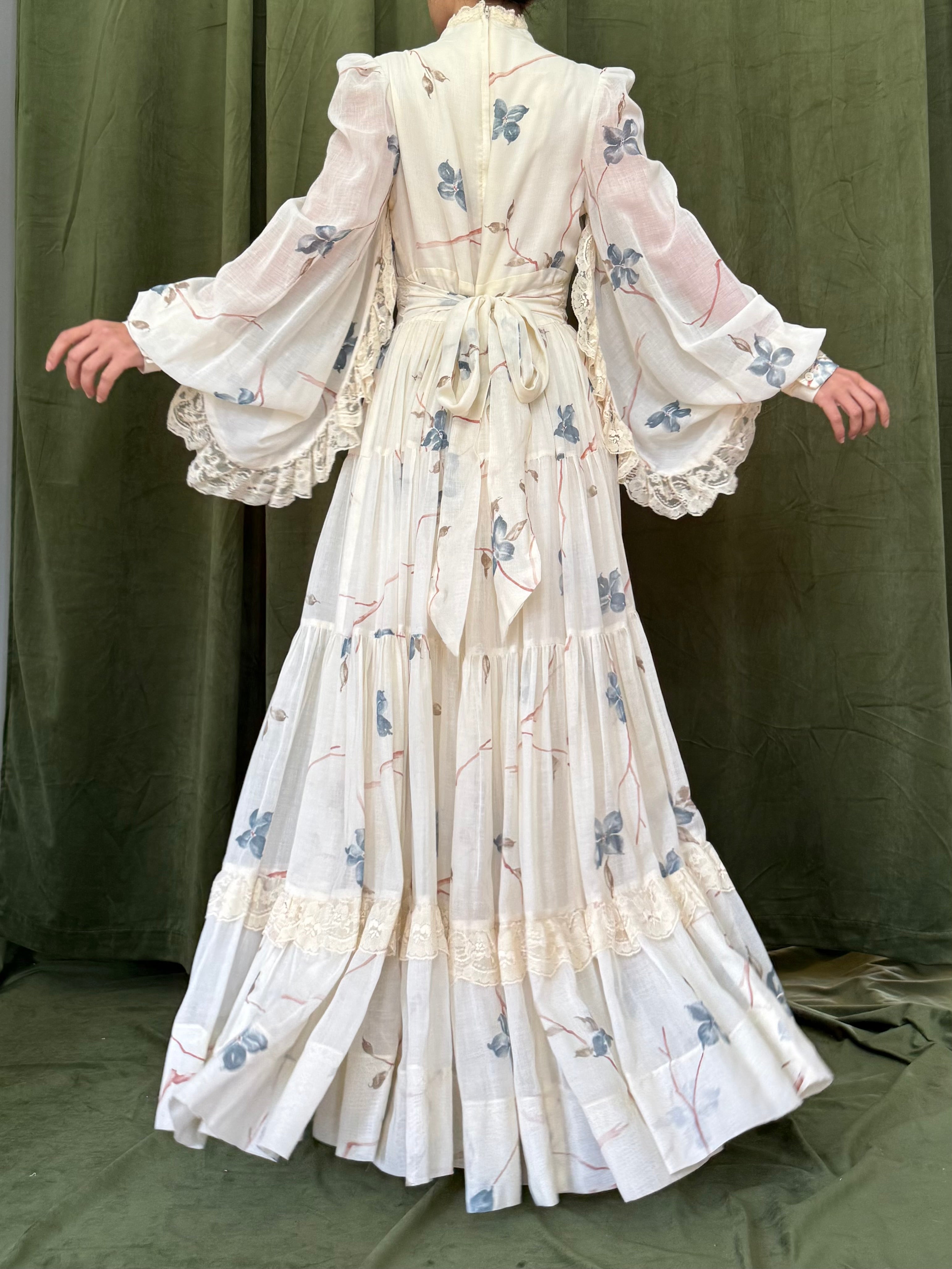 1970s Rare Gunne Sax Cotton Poet Sleeve Dress - S