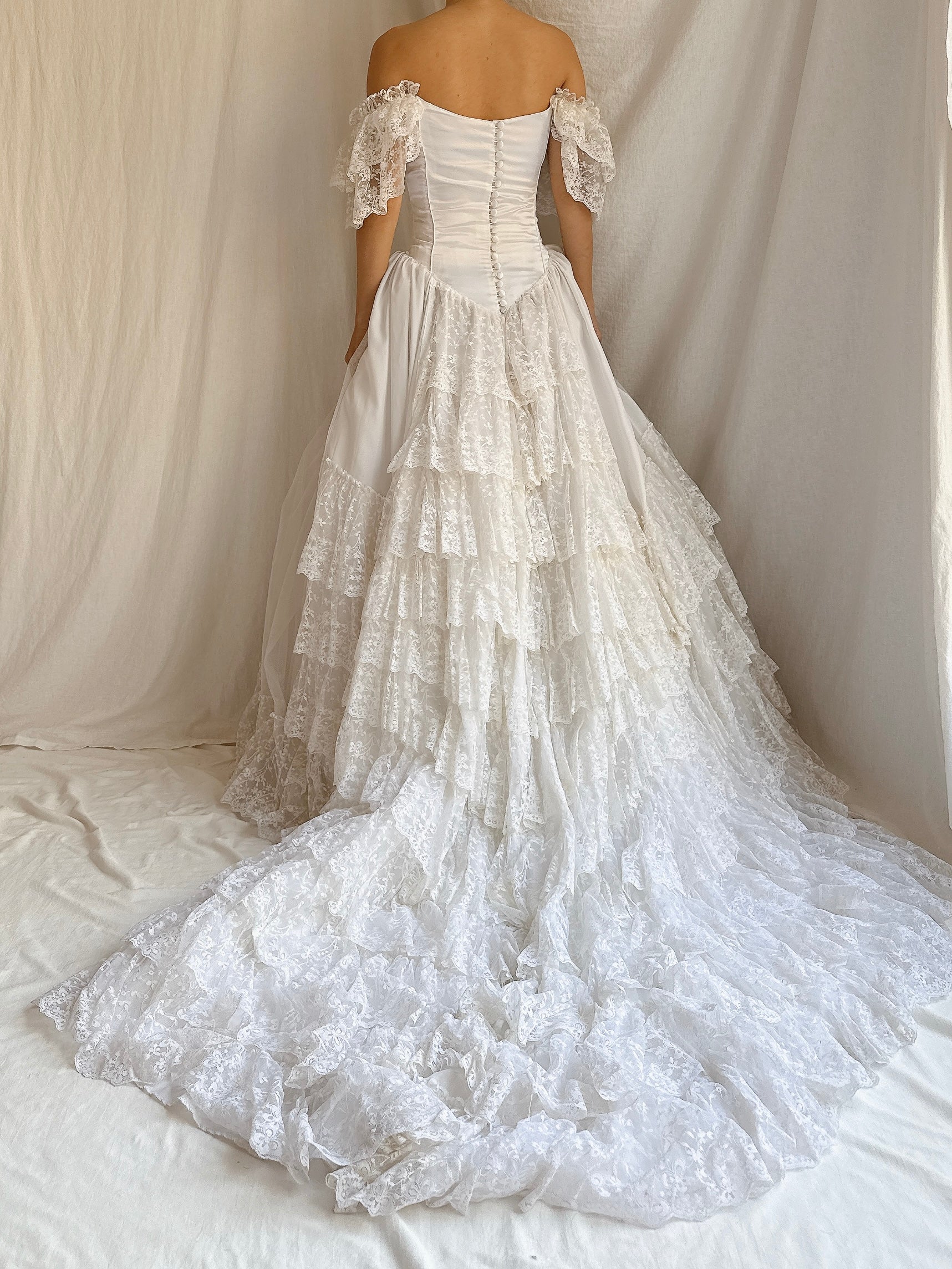 Vintage Tulle Off-the-Shoulder Gown - S