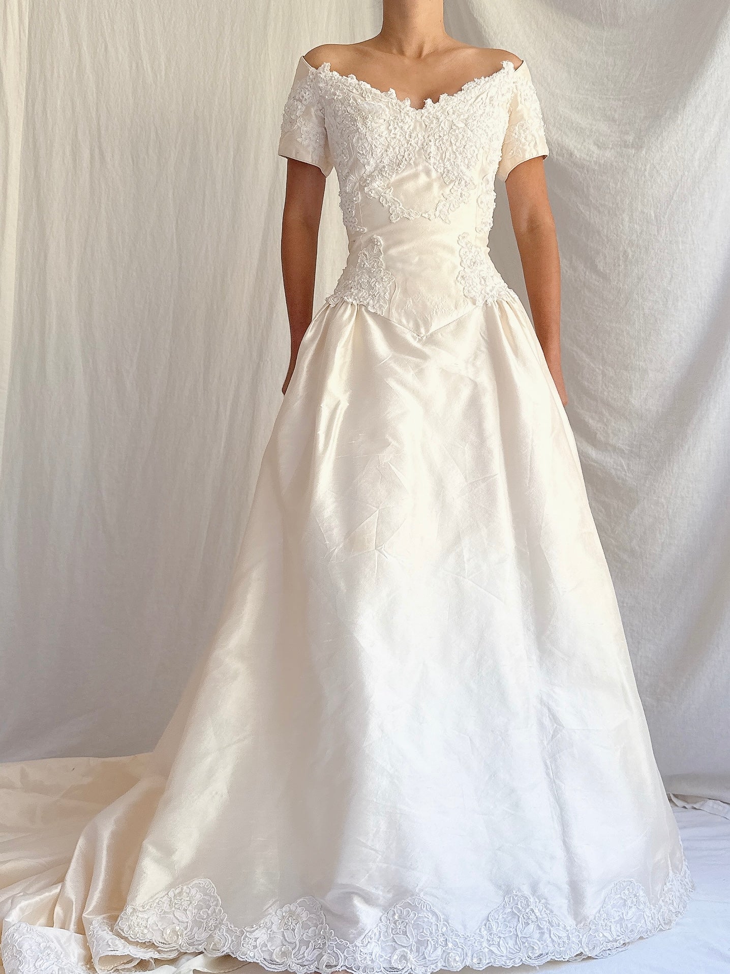 Vintage Wide Neck Lace Embellished Gown - S