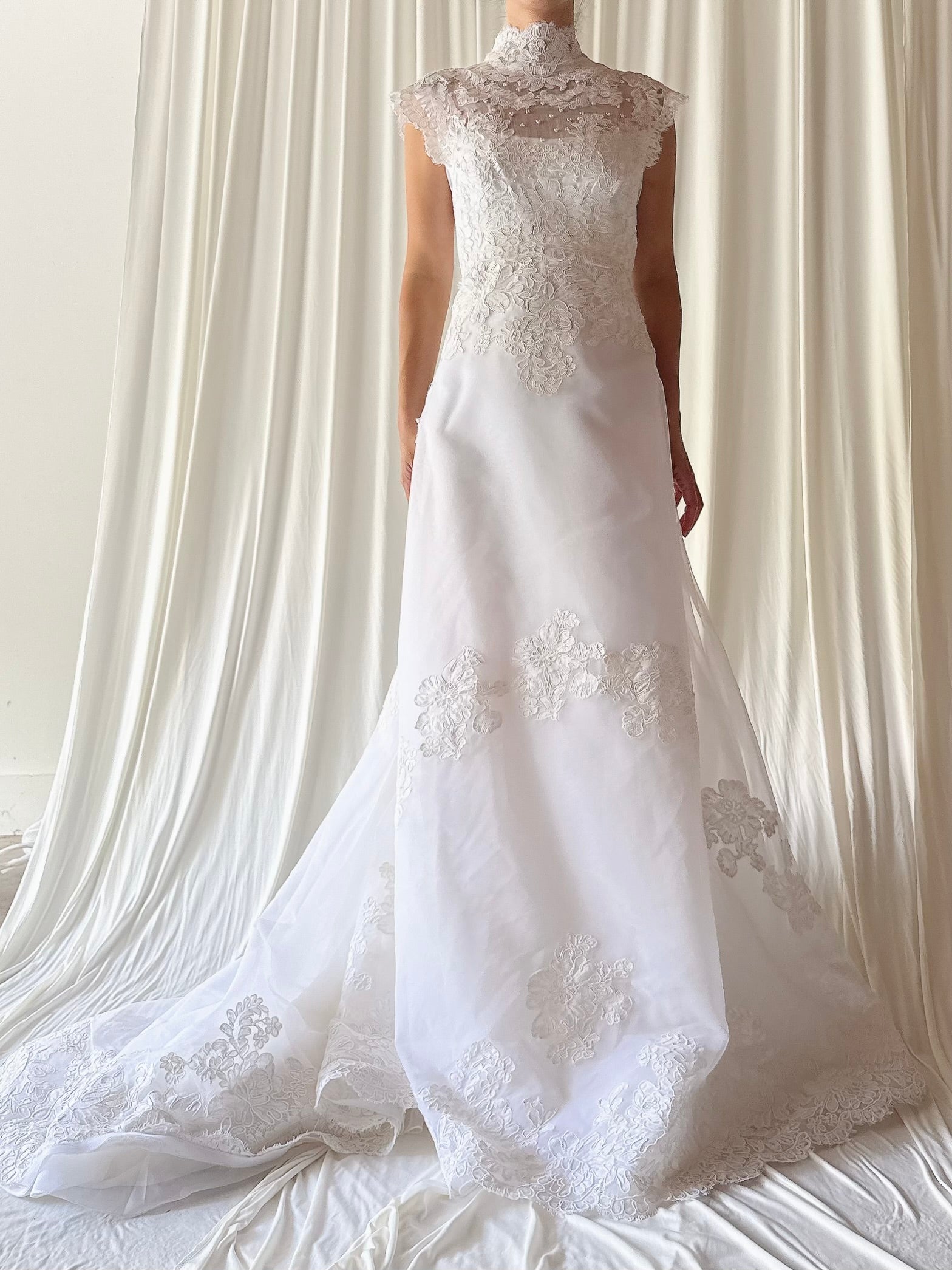 1960s Alecon Lace and Organza Gown - S/M