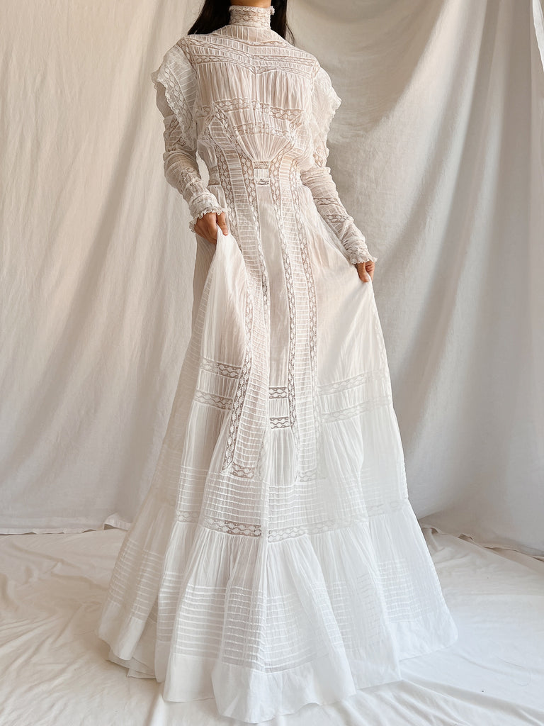 old navy crochet dress NWT Old Navy Cute Stylist Beautiful Crochet-Yoke Soft Linen-Blend Midi JNL Trading
