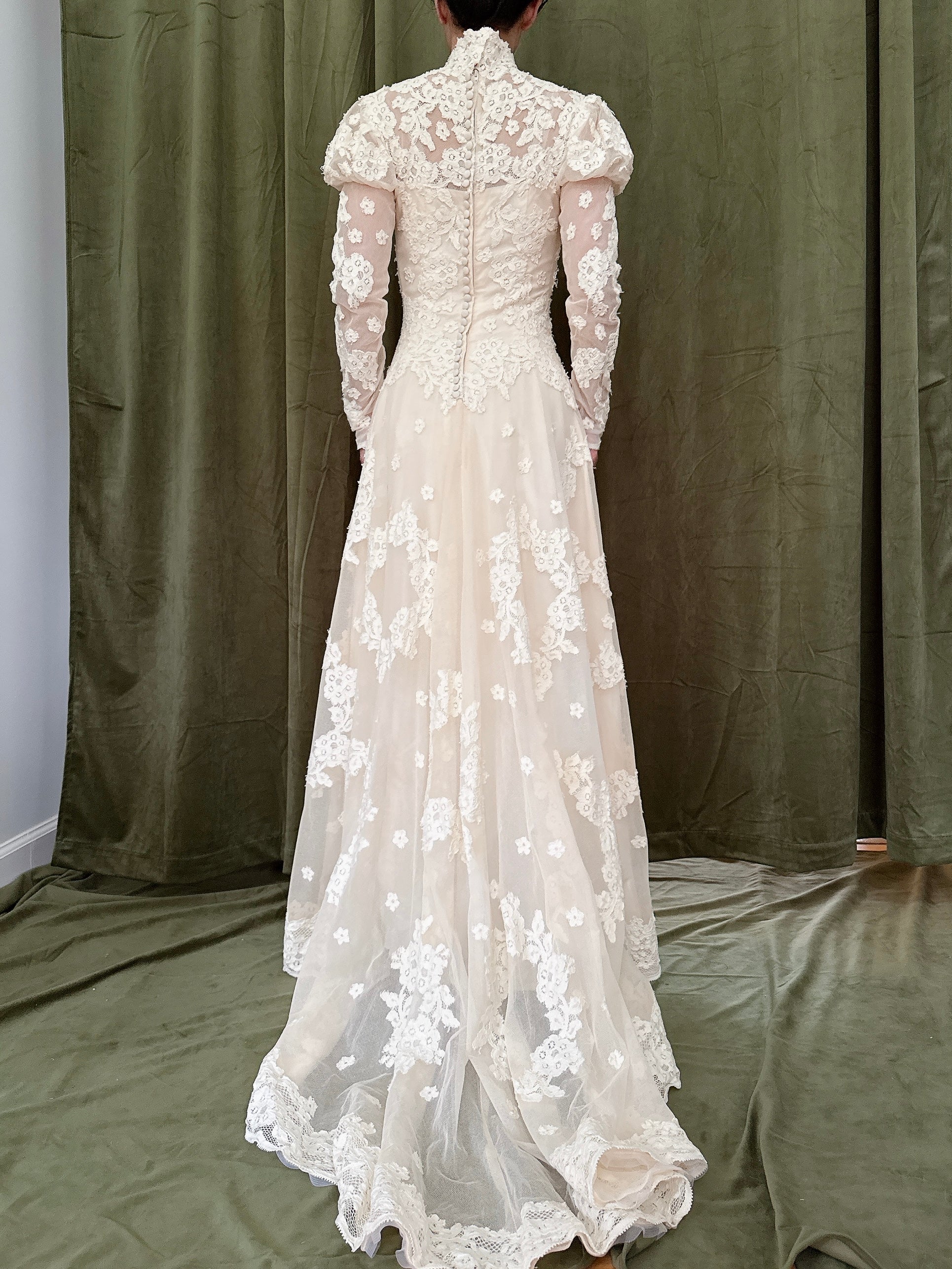 1960s Long Sleeve Lace Dress - XS
