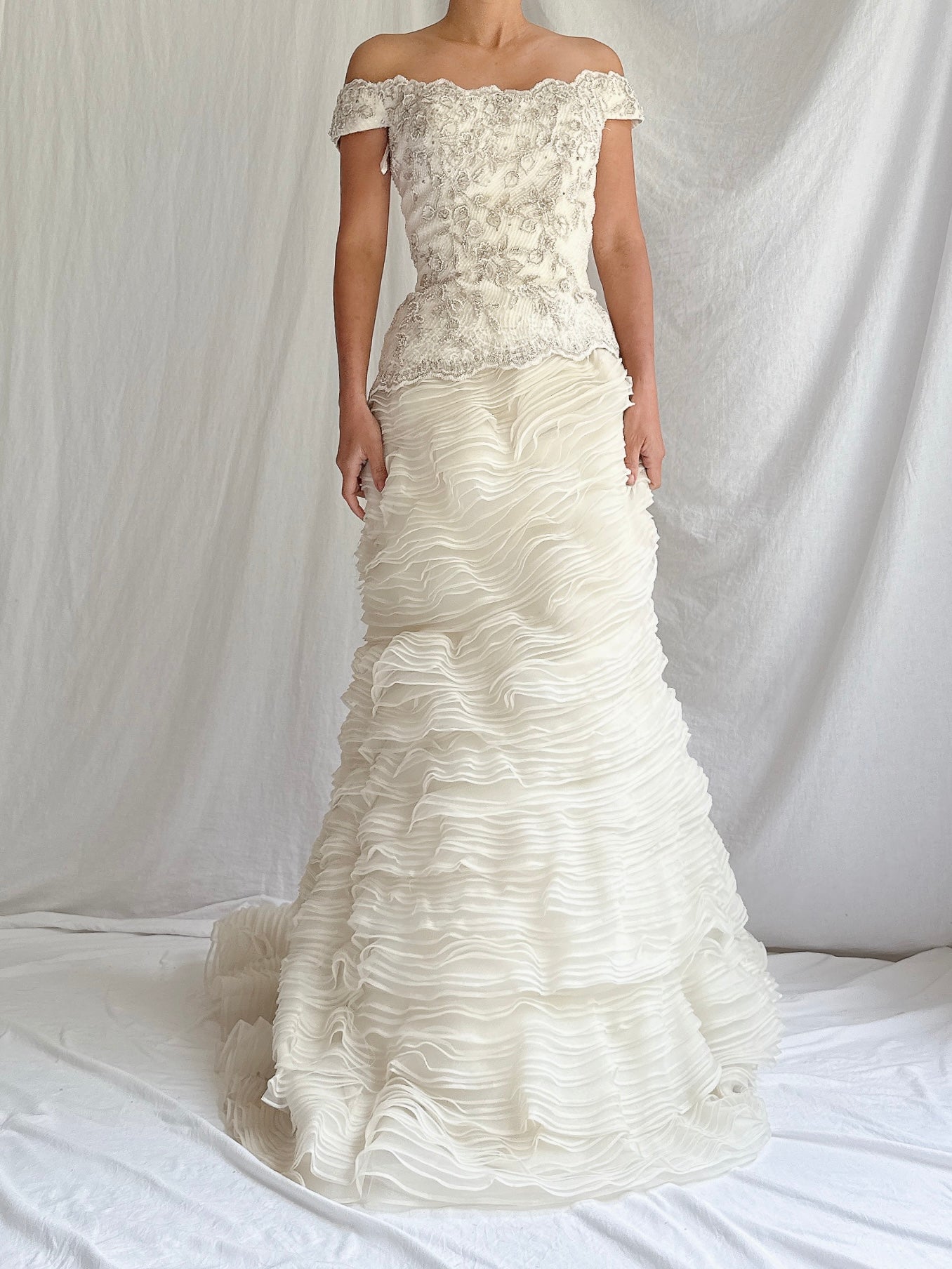 00 YSA Makino Ruffled Gown - M