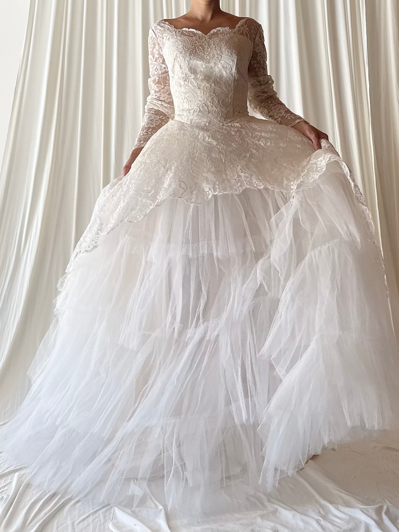 1950s Tulle Lace Gown - 4/6