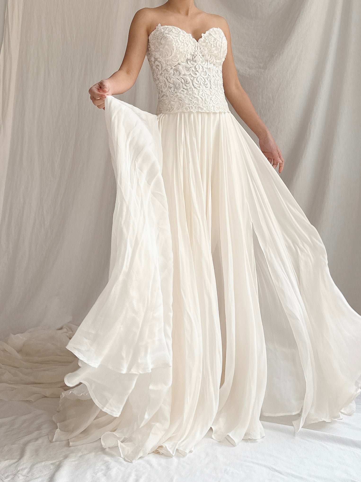 00 Martina Liana 2-Piece Silk Set - M/8