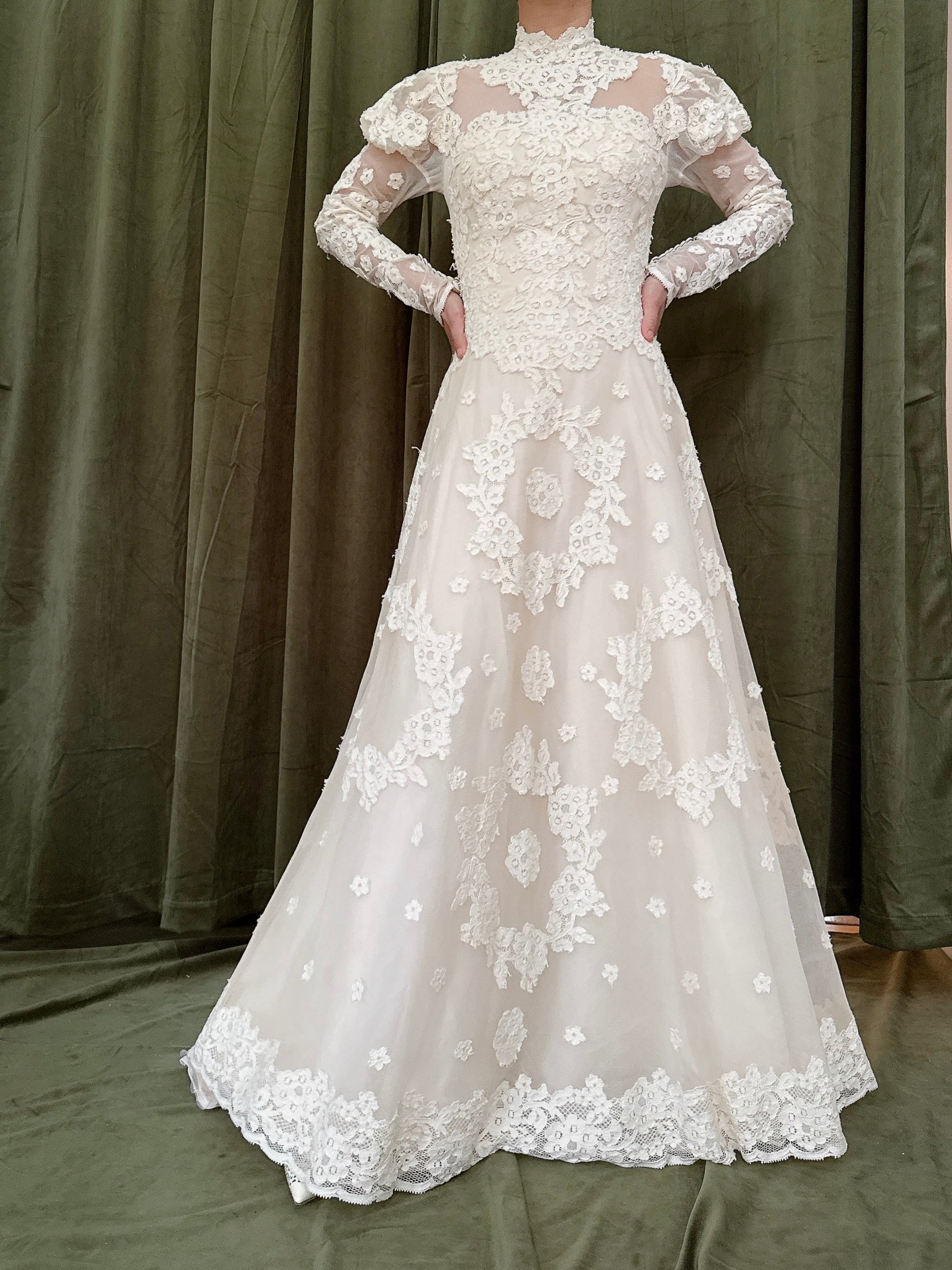 1960s Long Sleeve Lace Dress - XS