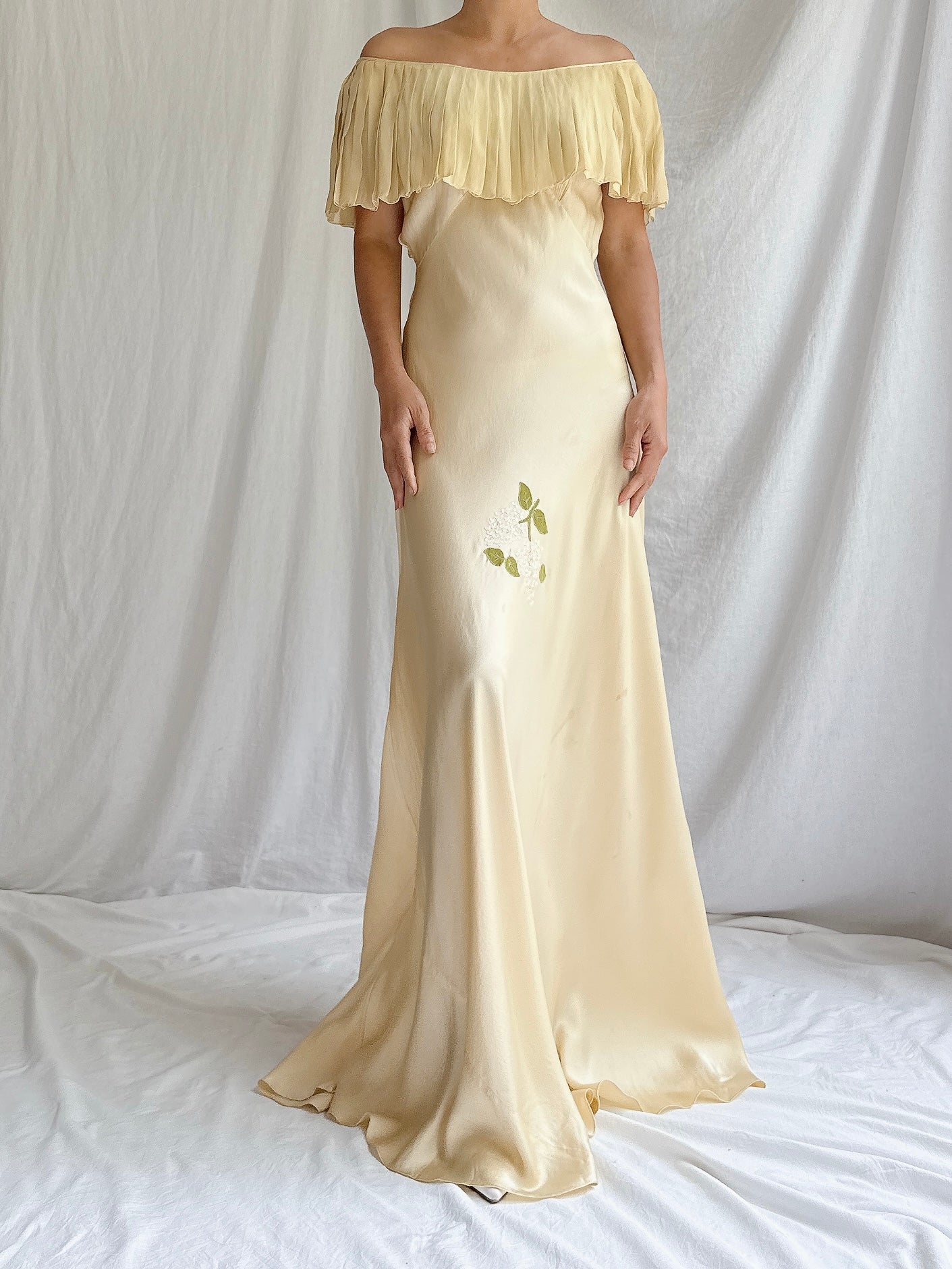 1930s Silk Butter Yellow Bias Cut Dress - M | G O S S A M E R 1930s Silk Butter Yellow Bias Cut Dress - M | G O S S A M E R
