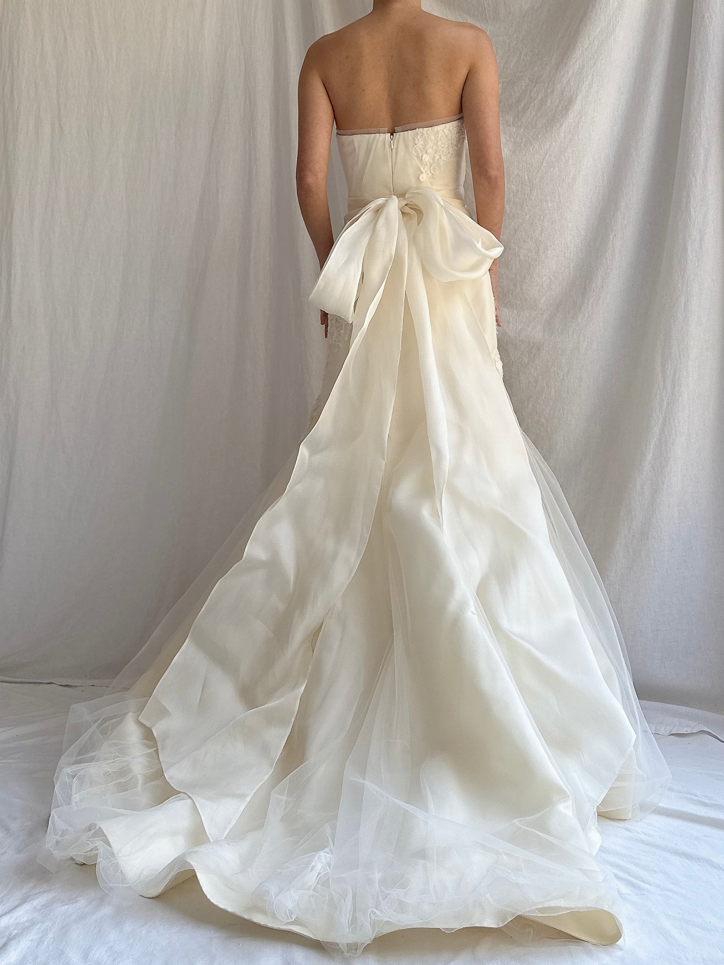 Vintage Vera Wang Silk Strapless Tulle Gown - S/4