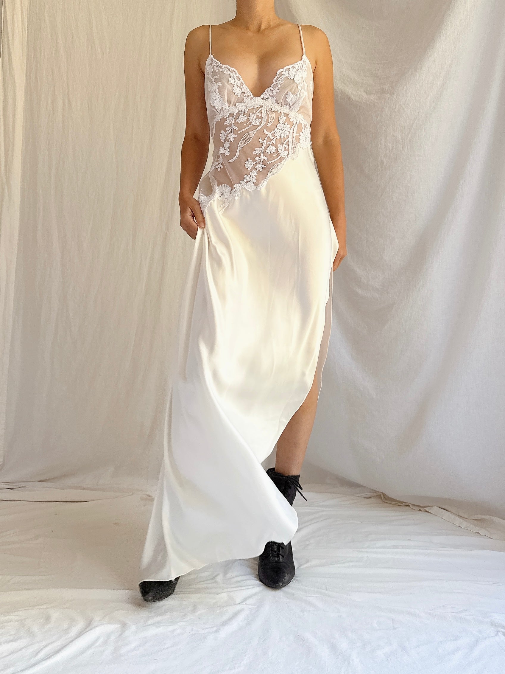 Vintage Satin Slip - S