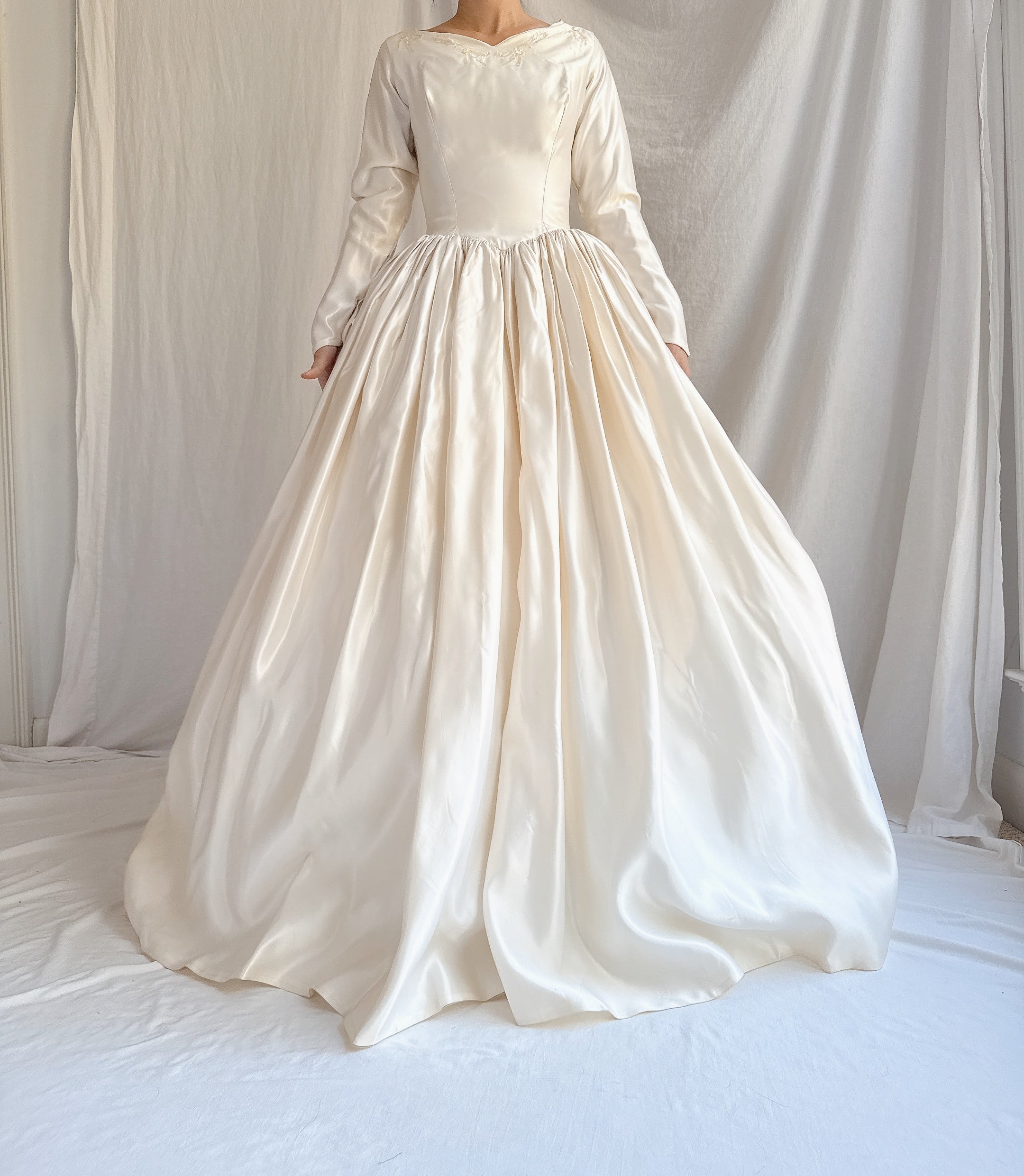 1950s Satin Long Sleeve Gown - XS