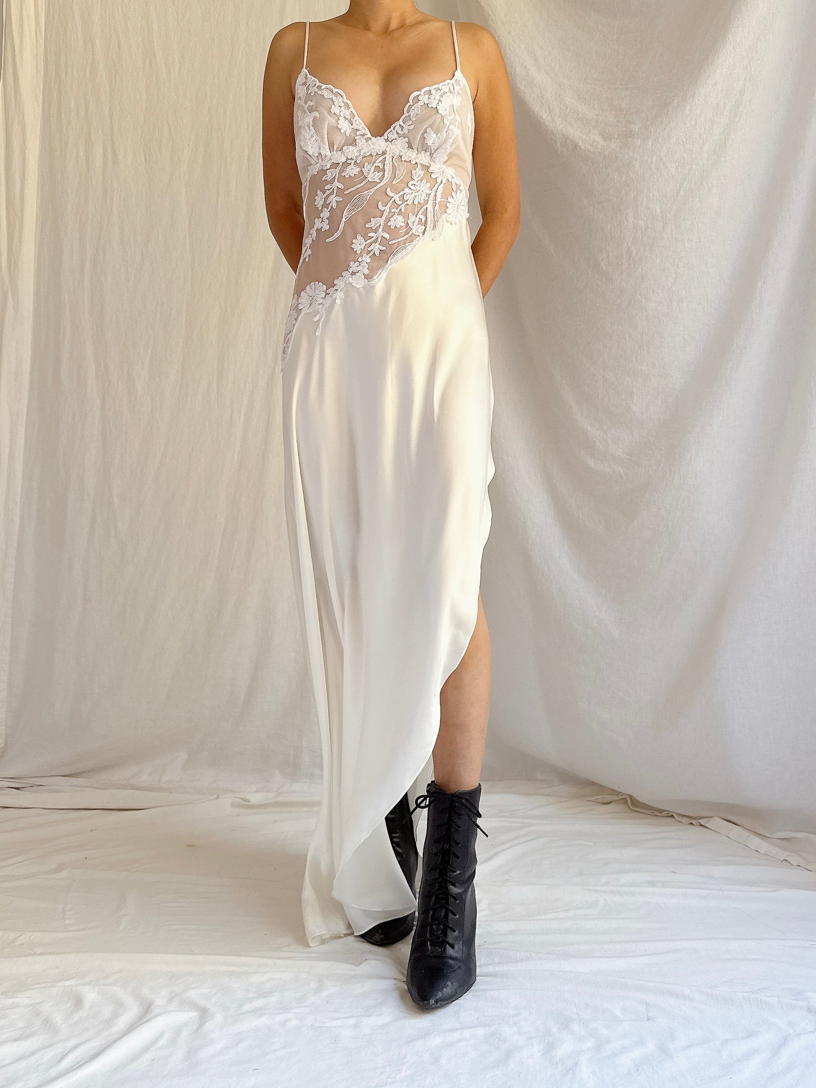 Vintage Satin Slip - S