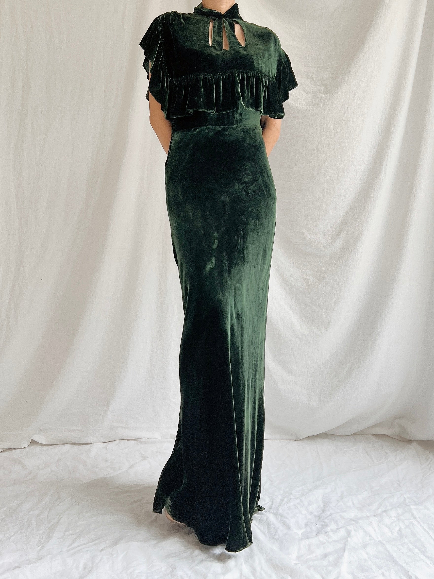 1930s Silk Crushed Velvet Gown with Cape - S 1930s Silk Crushed Velvet Gown with Cape - S