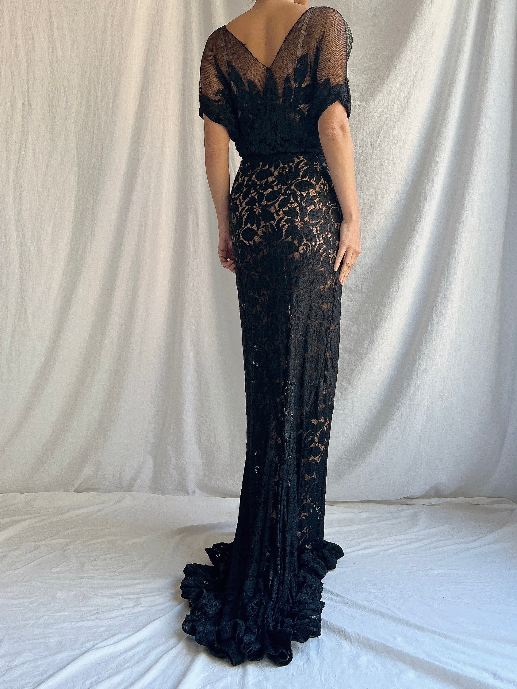 1930s Black Lace Gown - M