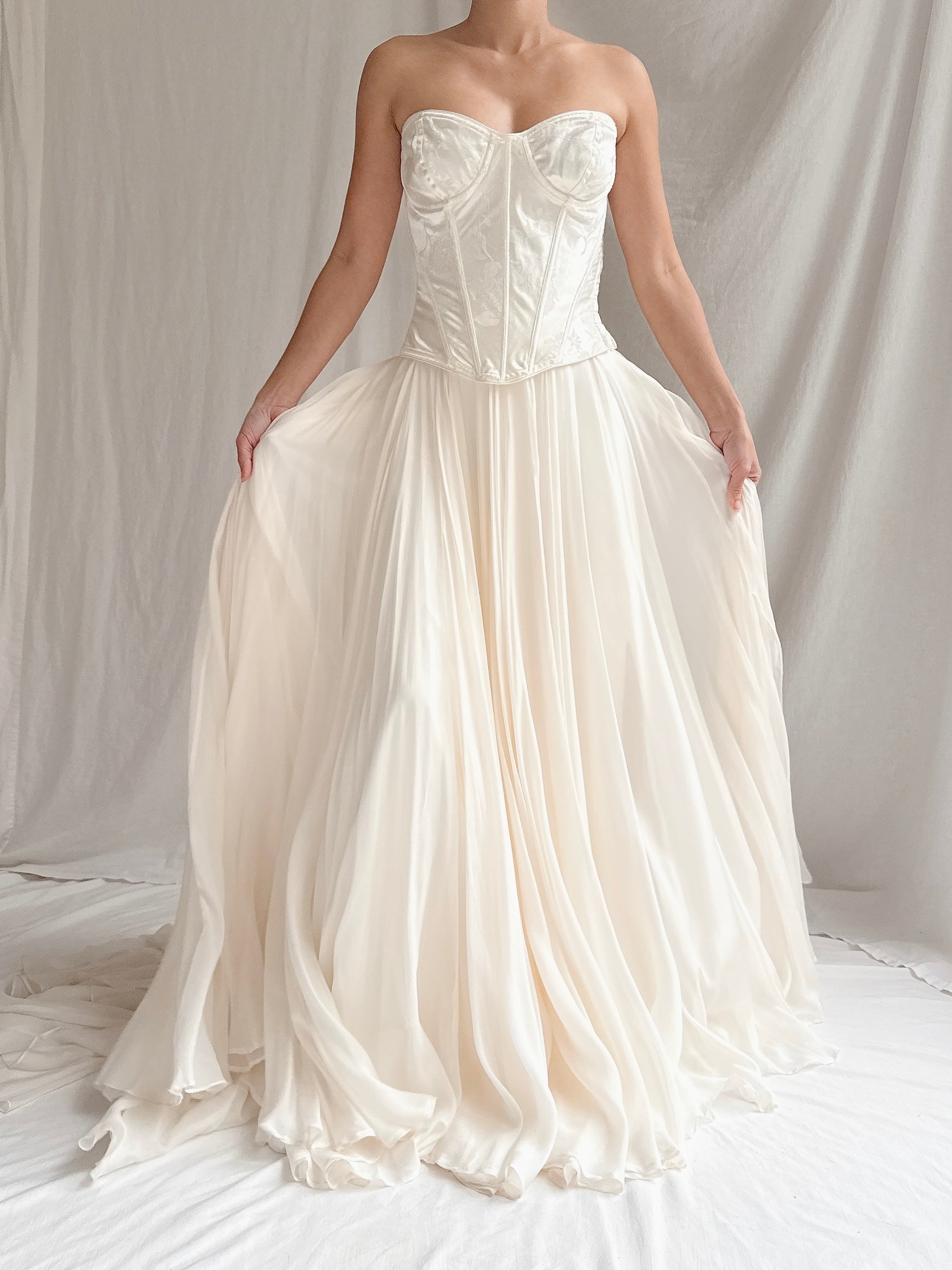 Vintage Silk 2-Piece Set - S-M