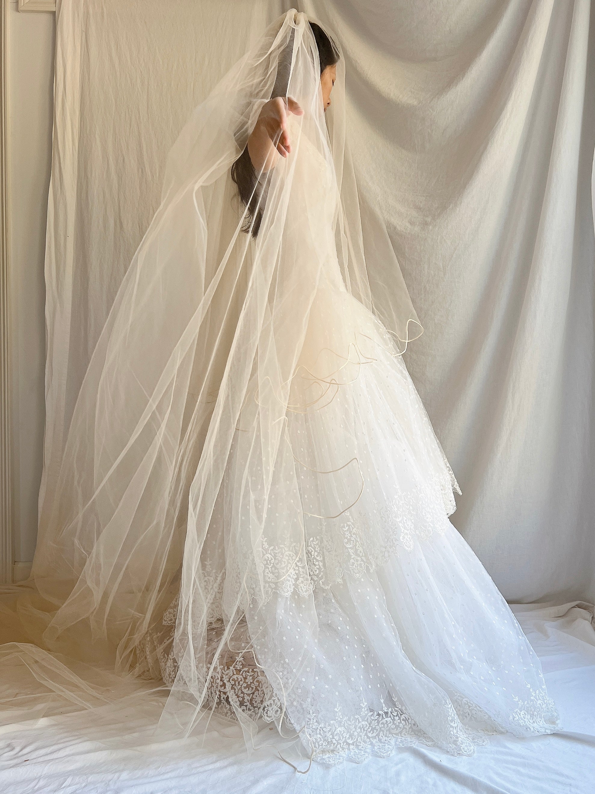 Vintage Cathedral Champagne Scalloped Tulle Veil