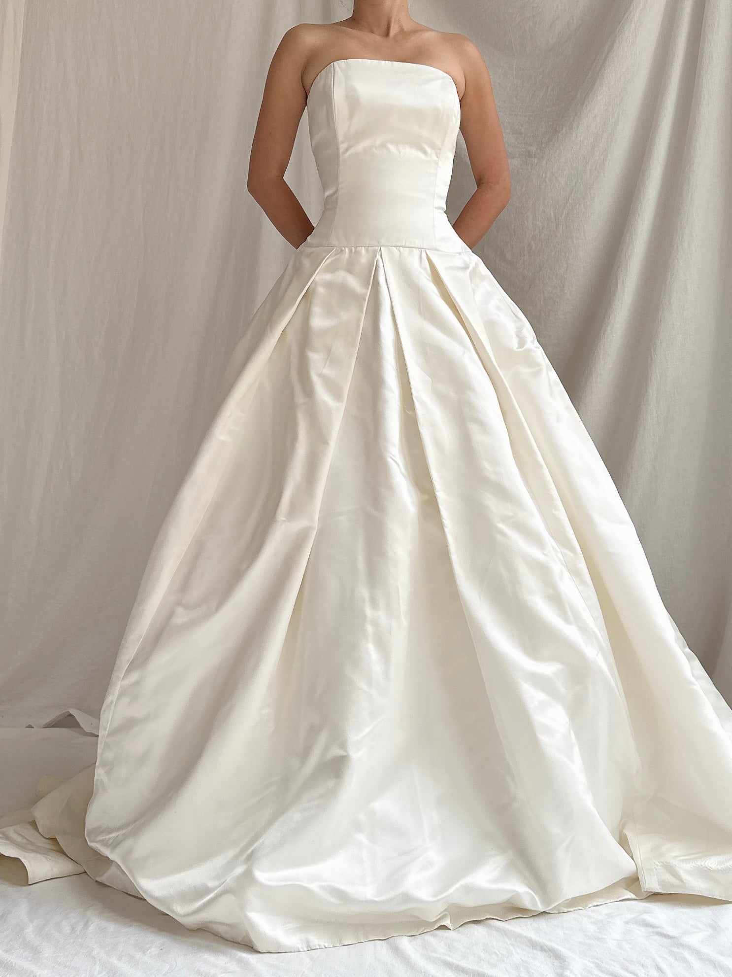 Vintage Amsale Silk Strapless Gown - S/M 6