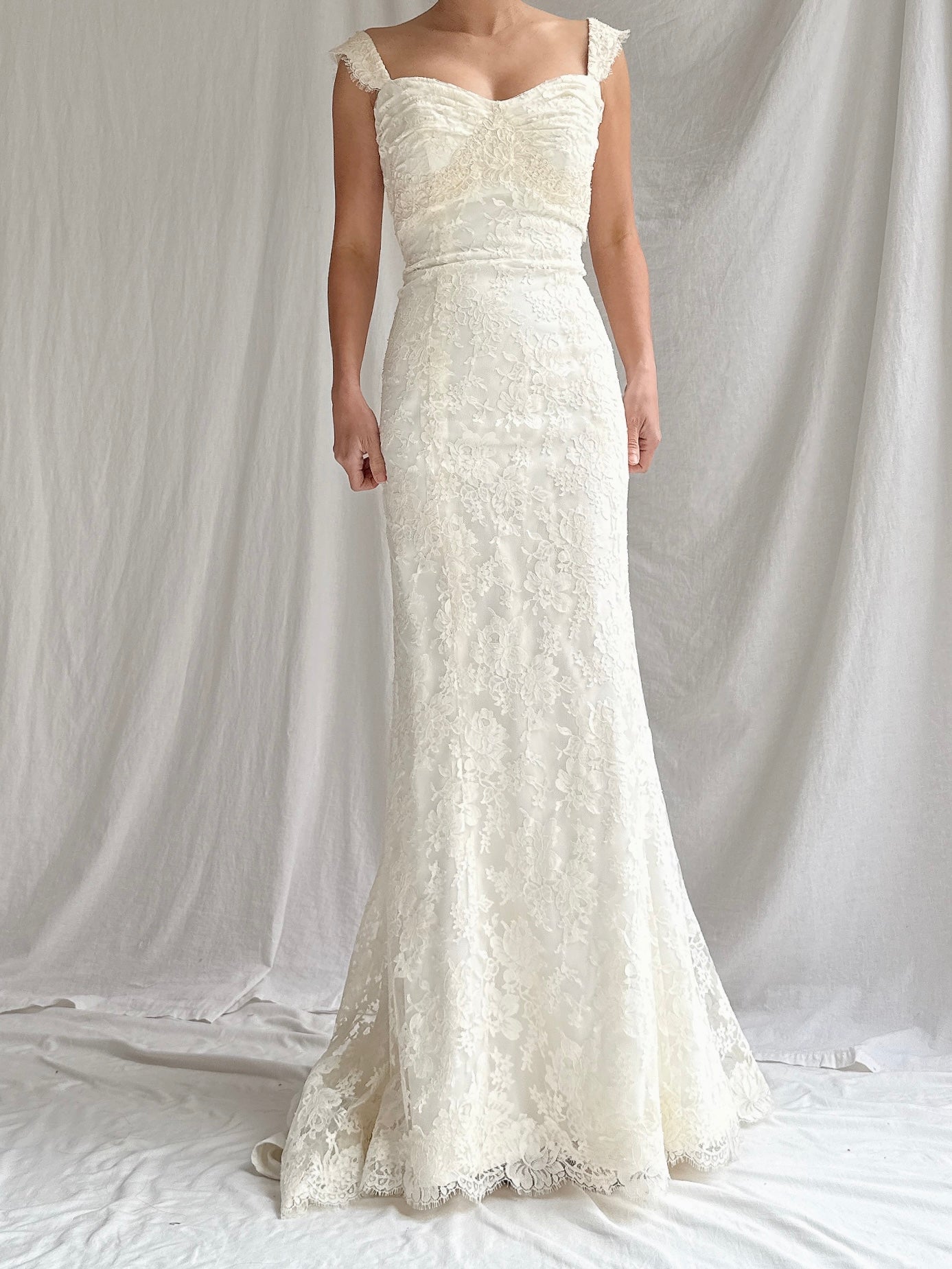 Vintage Lace Gown - S/M