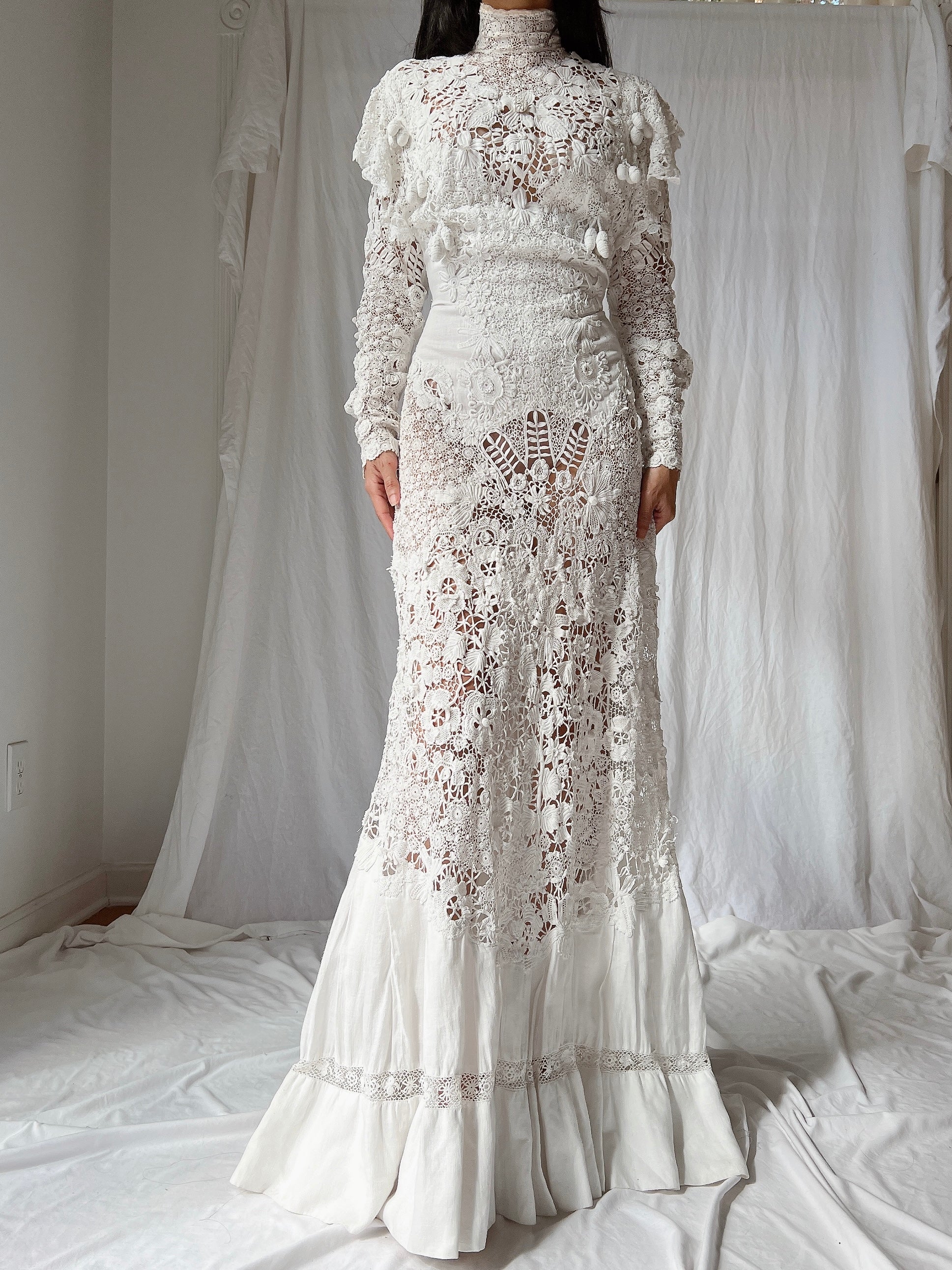 Victorian Linen and Irish Crochet Lace Gown - S | G O S S A M E R Victorian Linen and Irish Crochet Lace Gown - S | G O S S A M E R