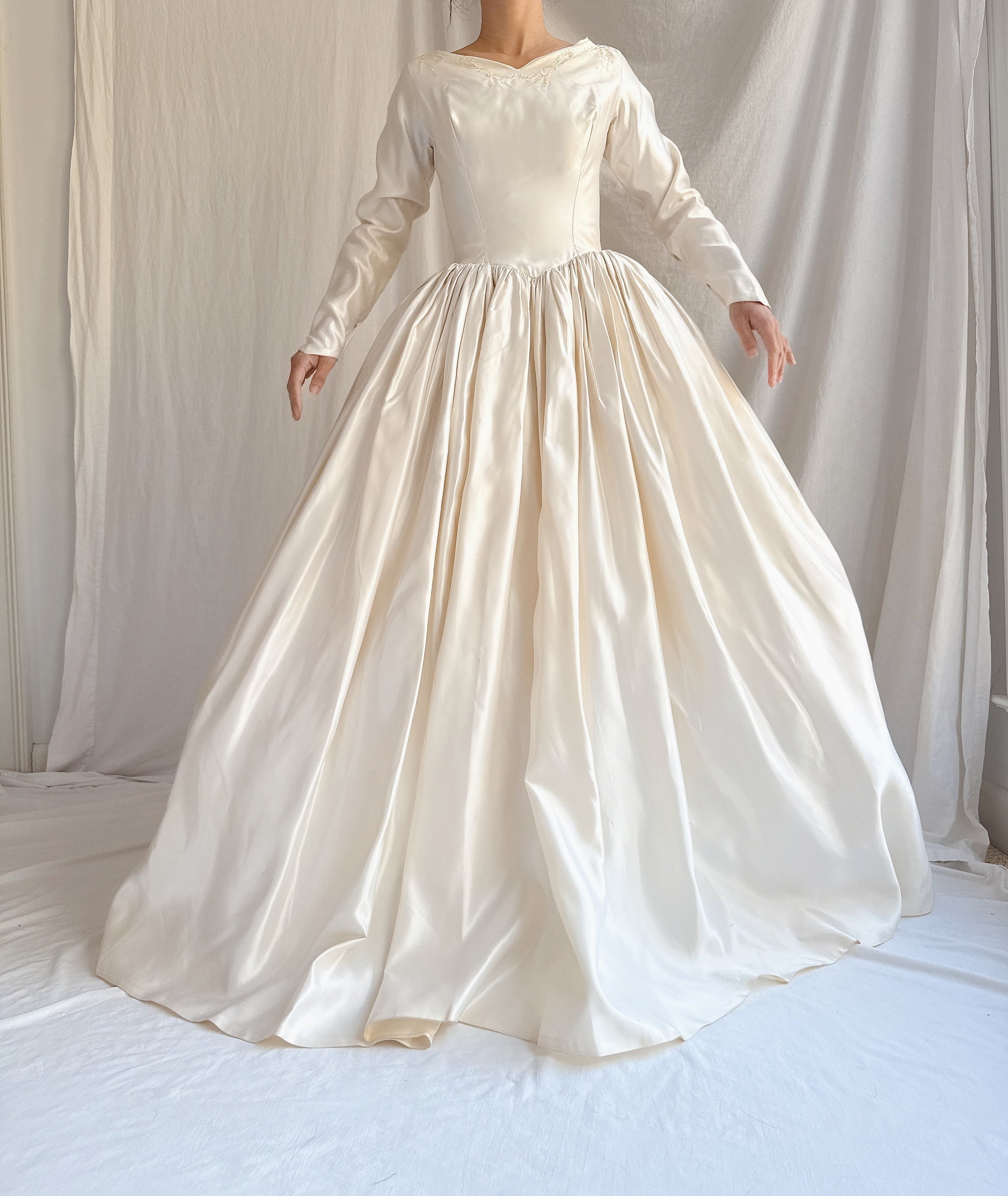 1950s Satin Long Sleeve Gown - XS