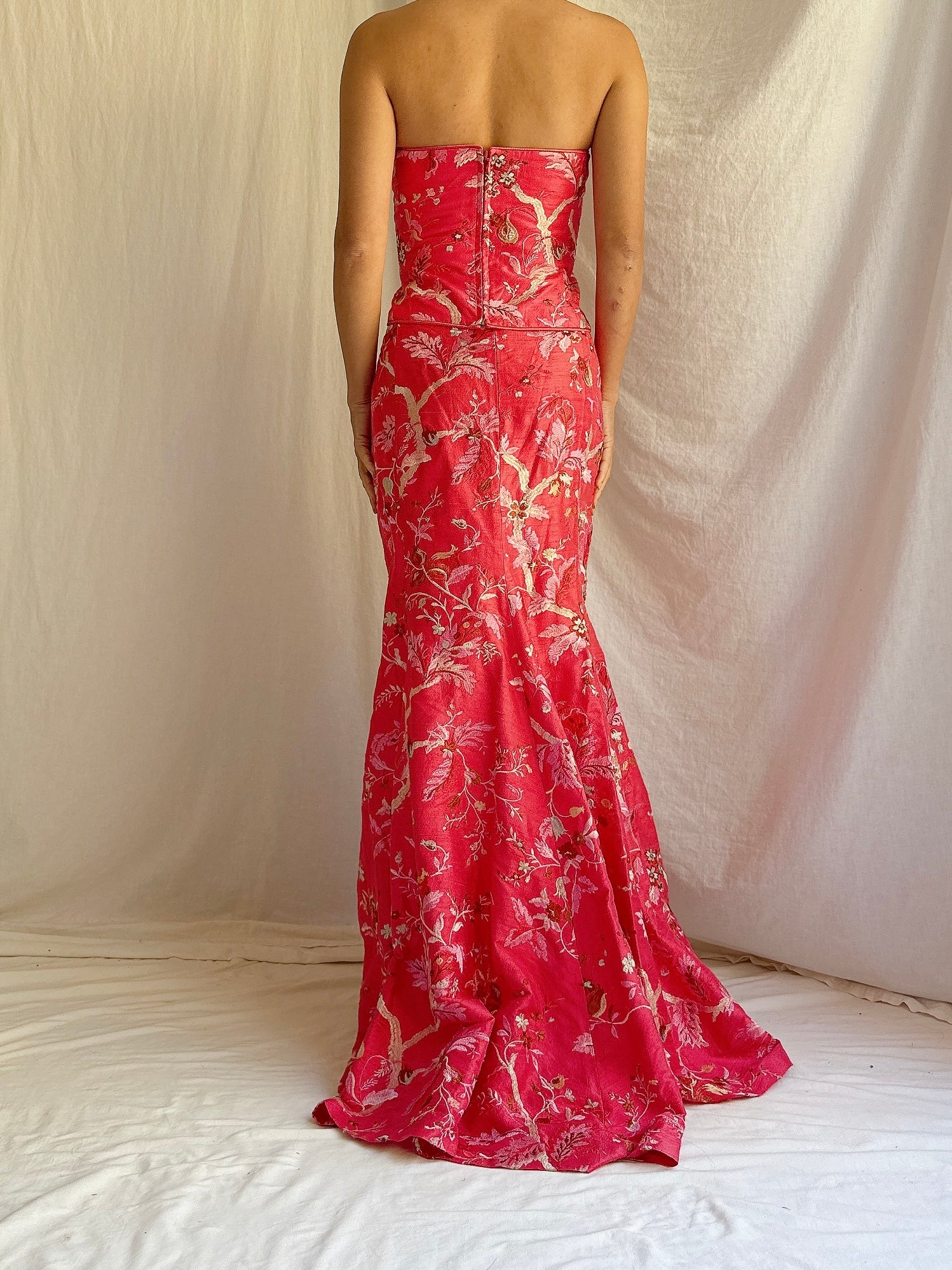 Paul Vasseur Magenta Silk Embroidered 2 Piece Set - FR48/US14