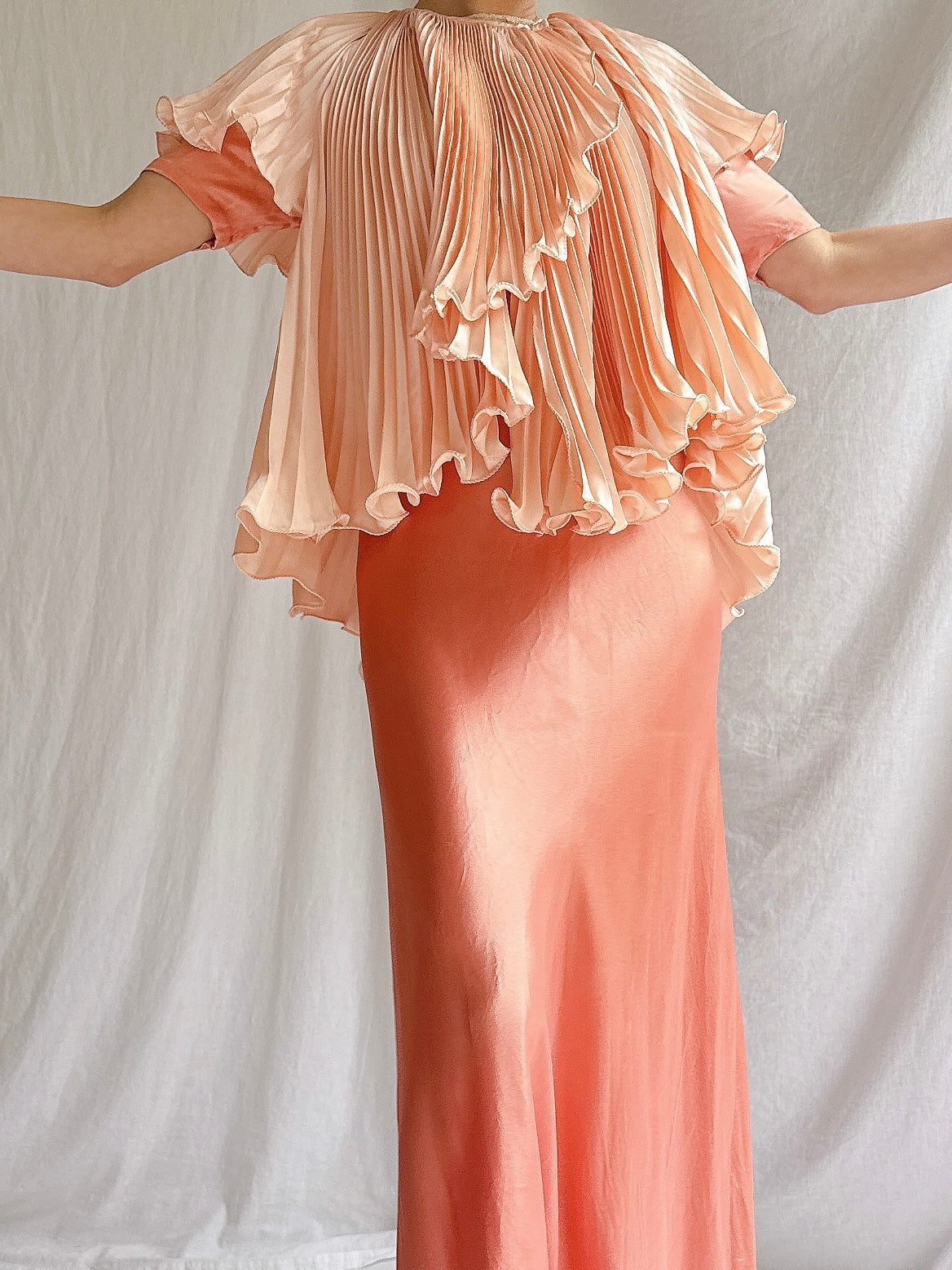 1960s Peach Pleated Top - OSFA