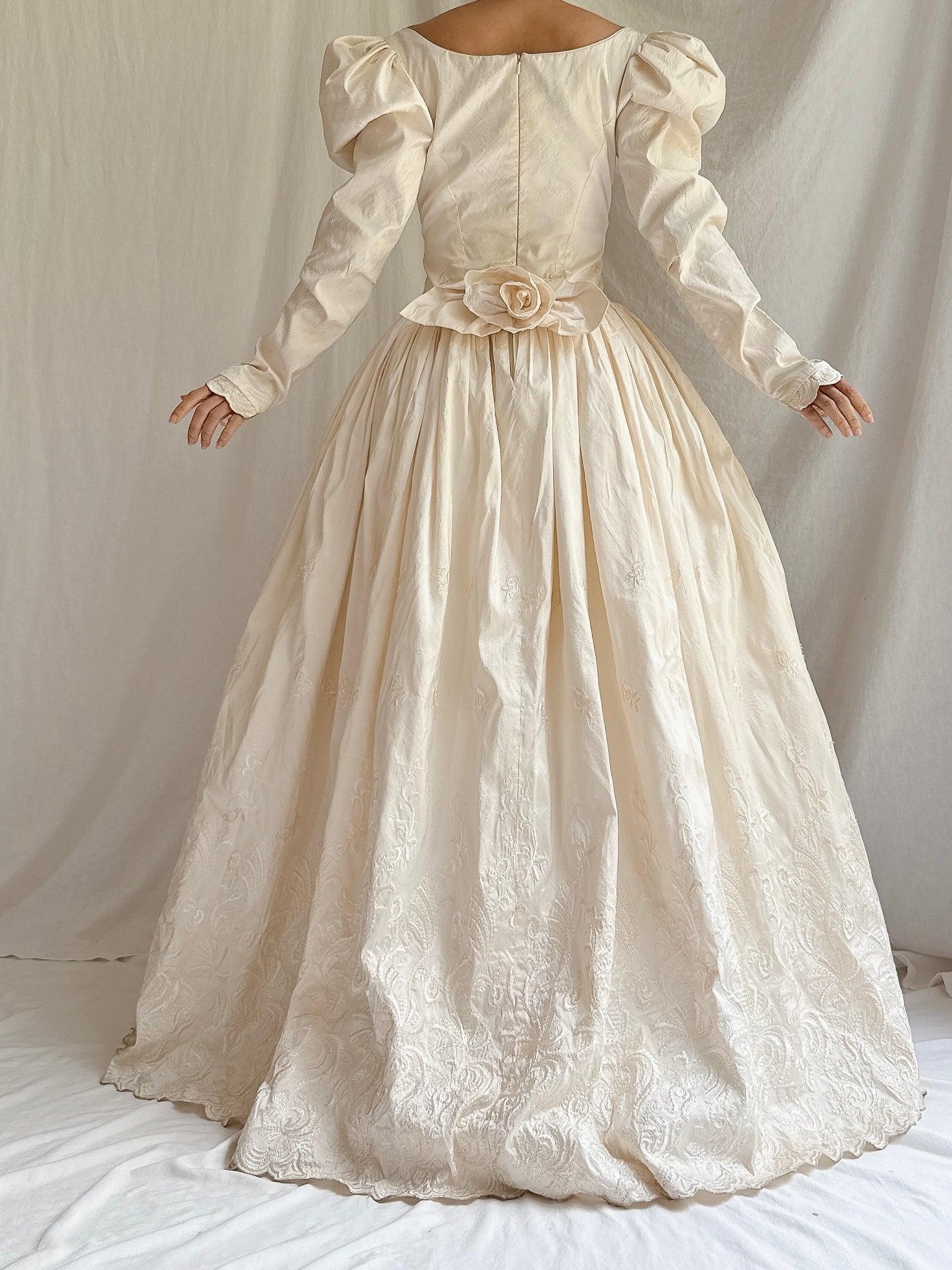 Vintage Silk Embroidered Gown - M