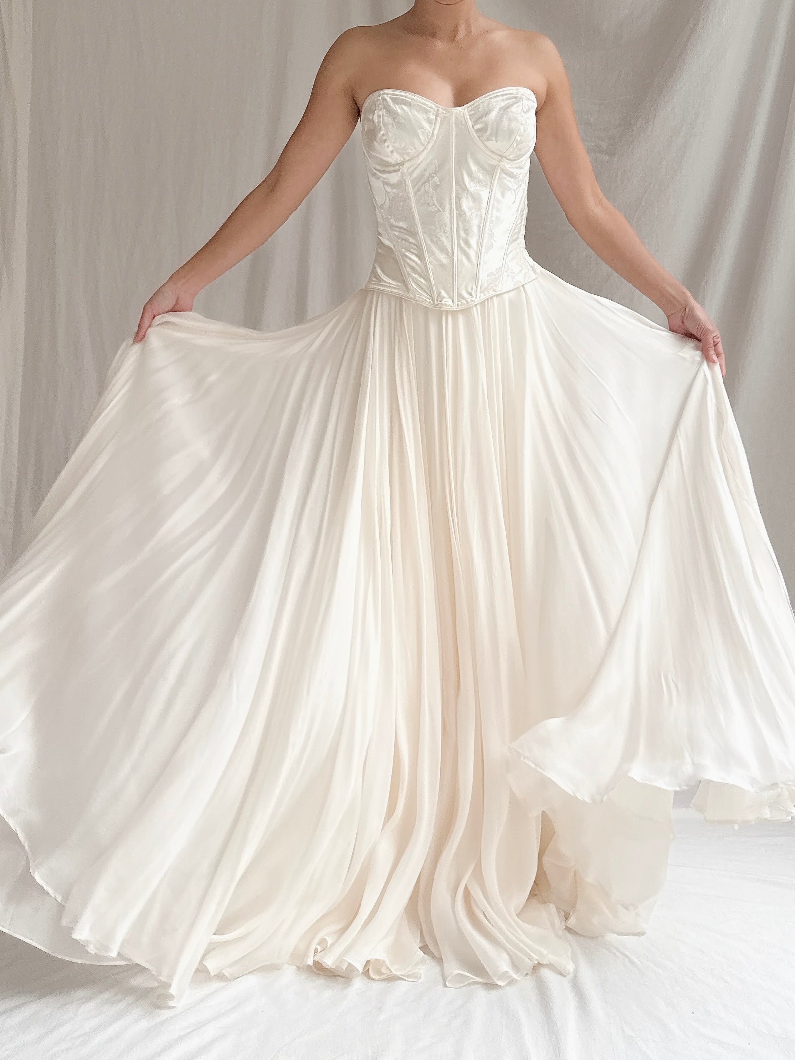 Vintage Silk 2-Piece Set - S-M