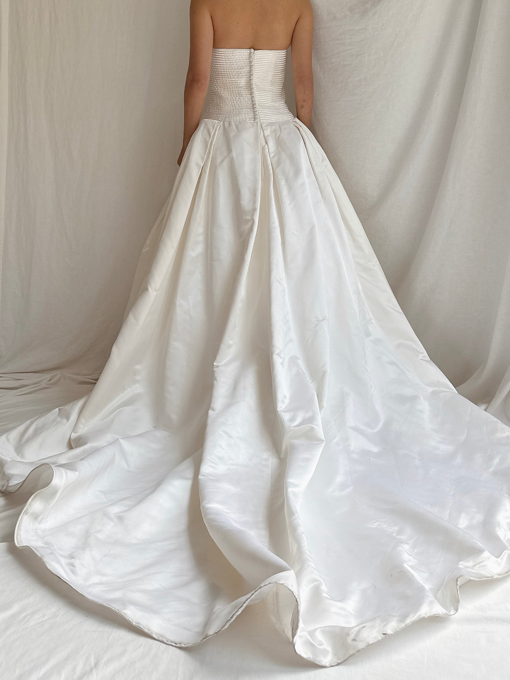 Vintage Sill Strapless Gown - S