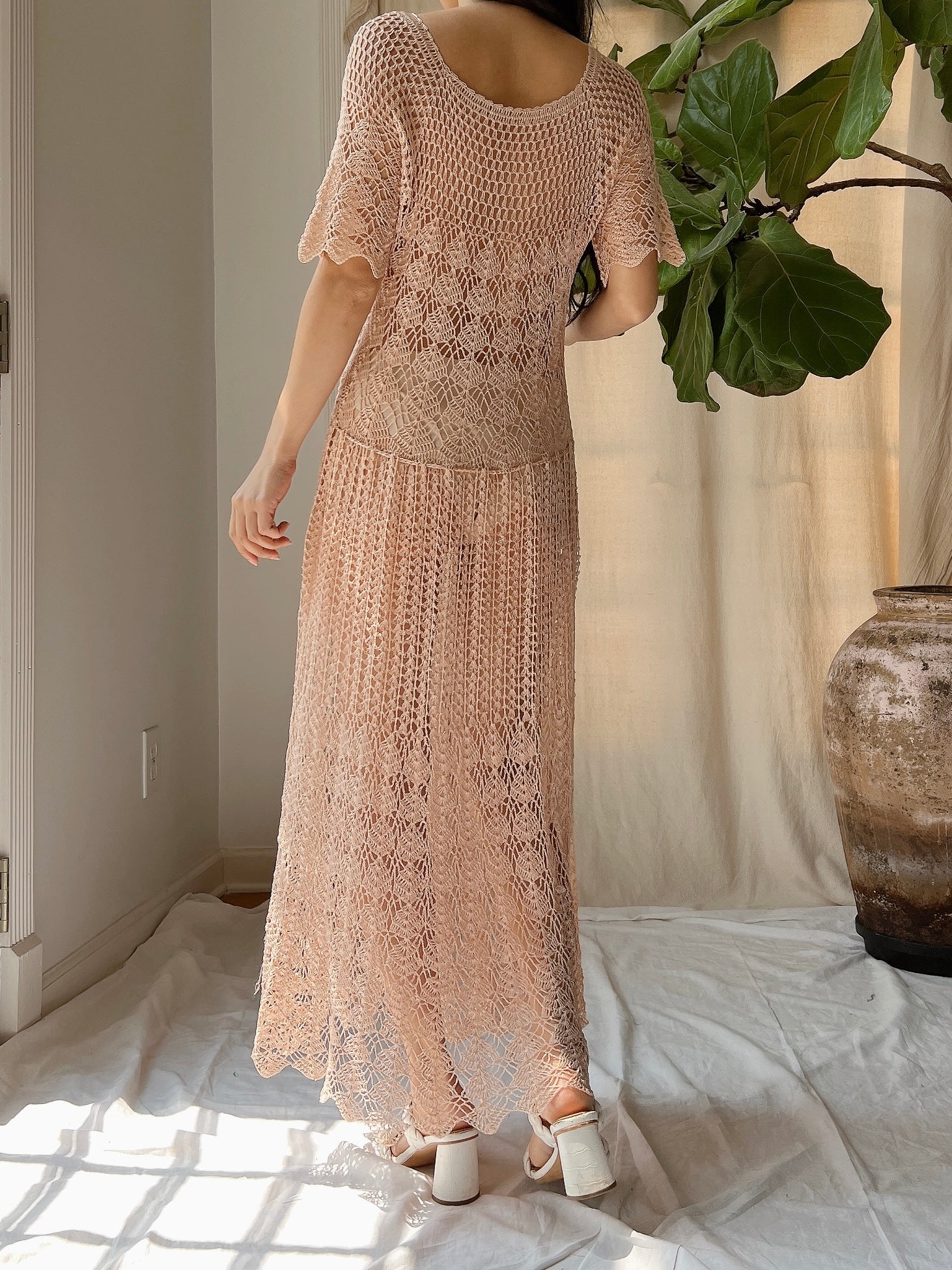 1970s Dusty Pink Crochet Dress - S-M | G O S S A M E R 1970s Dusty Pink Crochet Dress - S-M | G O S S A M E R