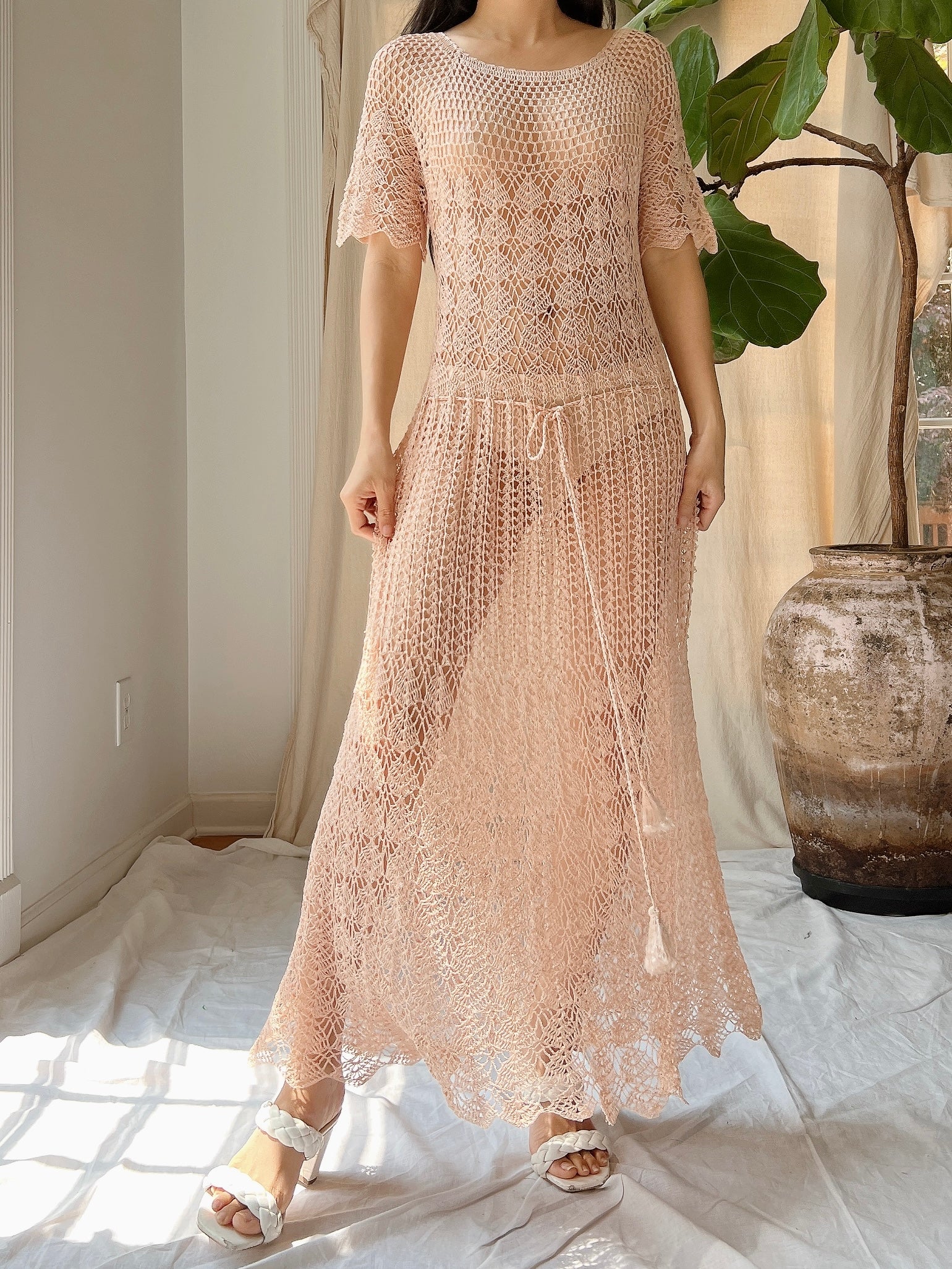 1970s Dusty Pink Crochet Dress - S-M