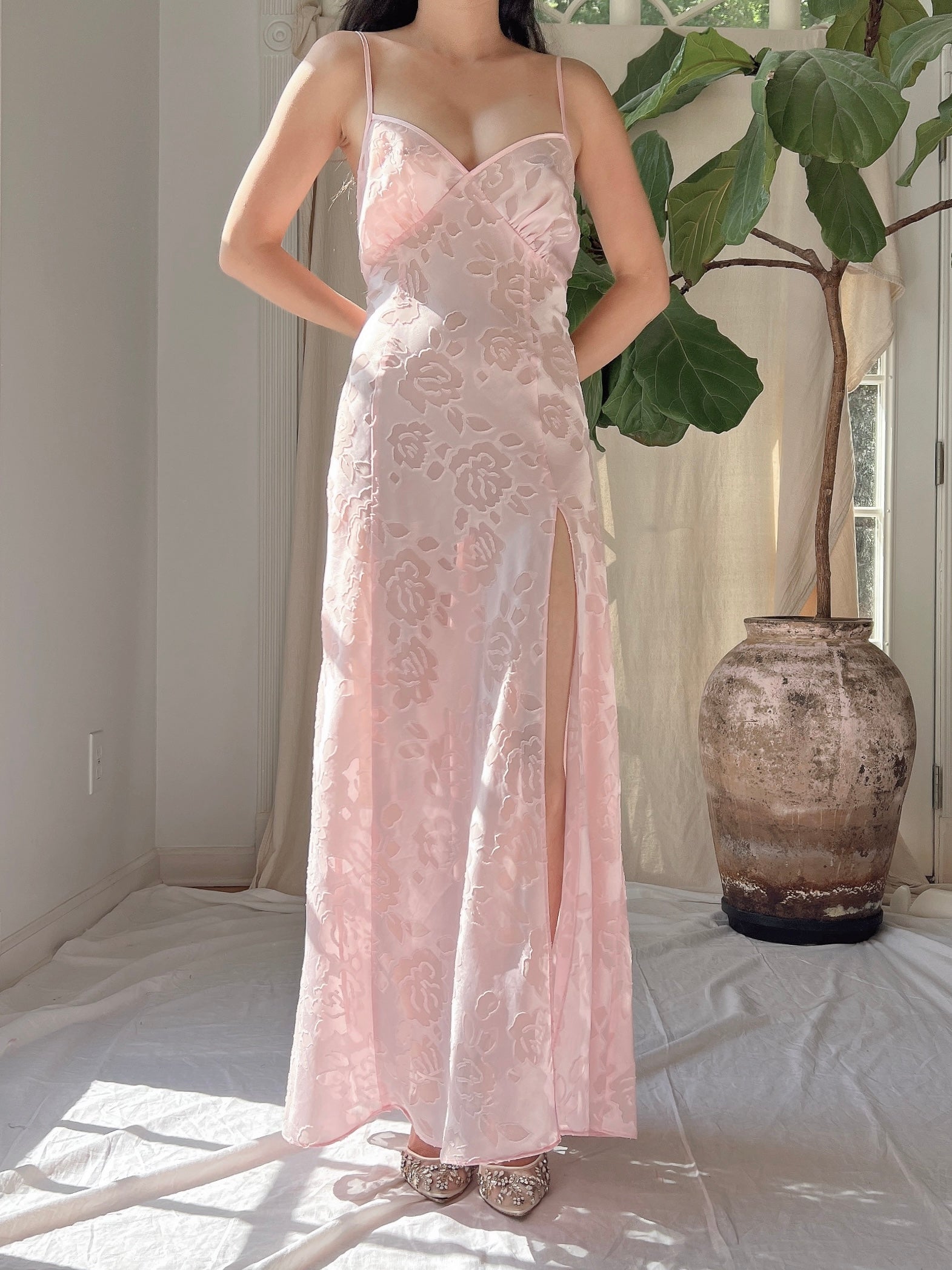 Vintage Victoria Secret Pink Floral Burnout Slip Dress - M Vintage Victoria Secret Pink Floral Burnout Slip Dress - M