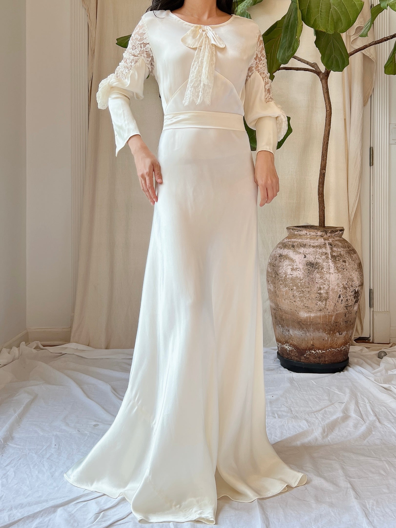 1930s Satin Bias Cut Gown - S/M