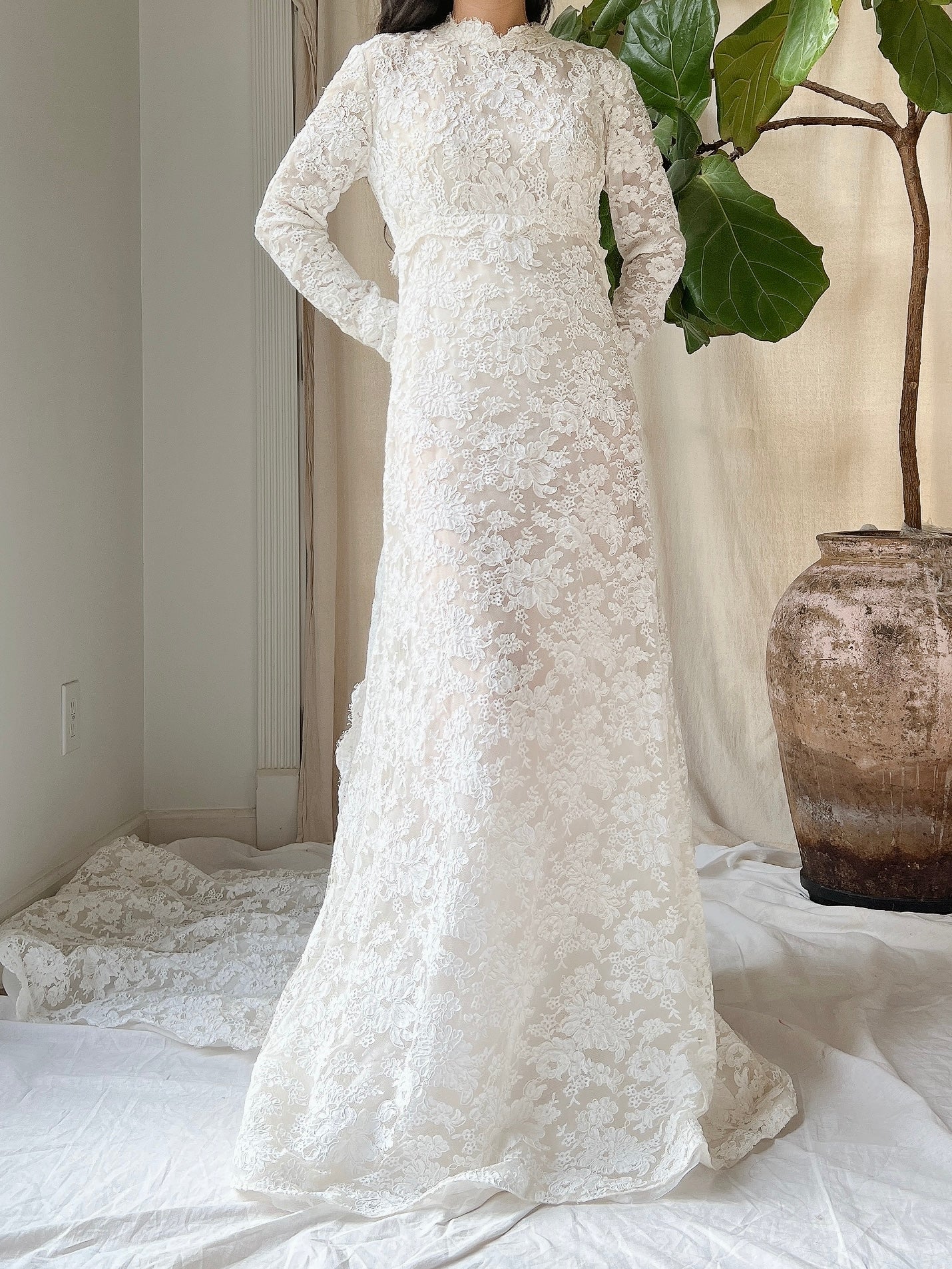 alencon lace dress Polina Ivanova Atelier | Verona in Alencon or Chantilly lace