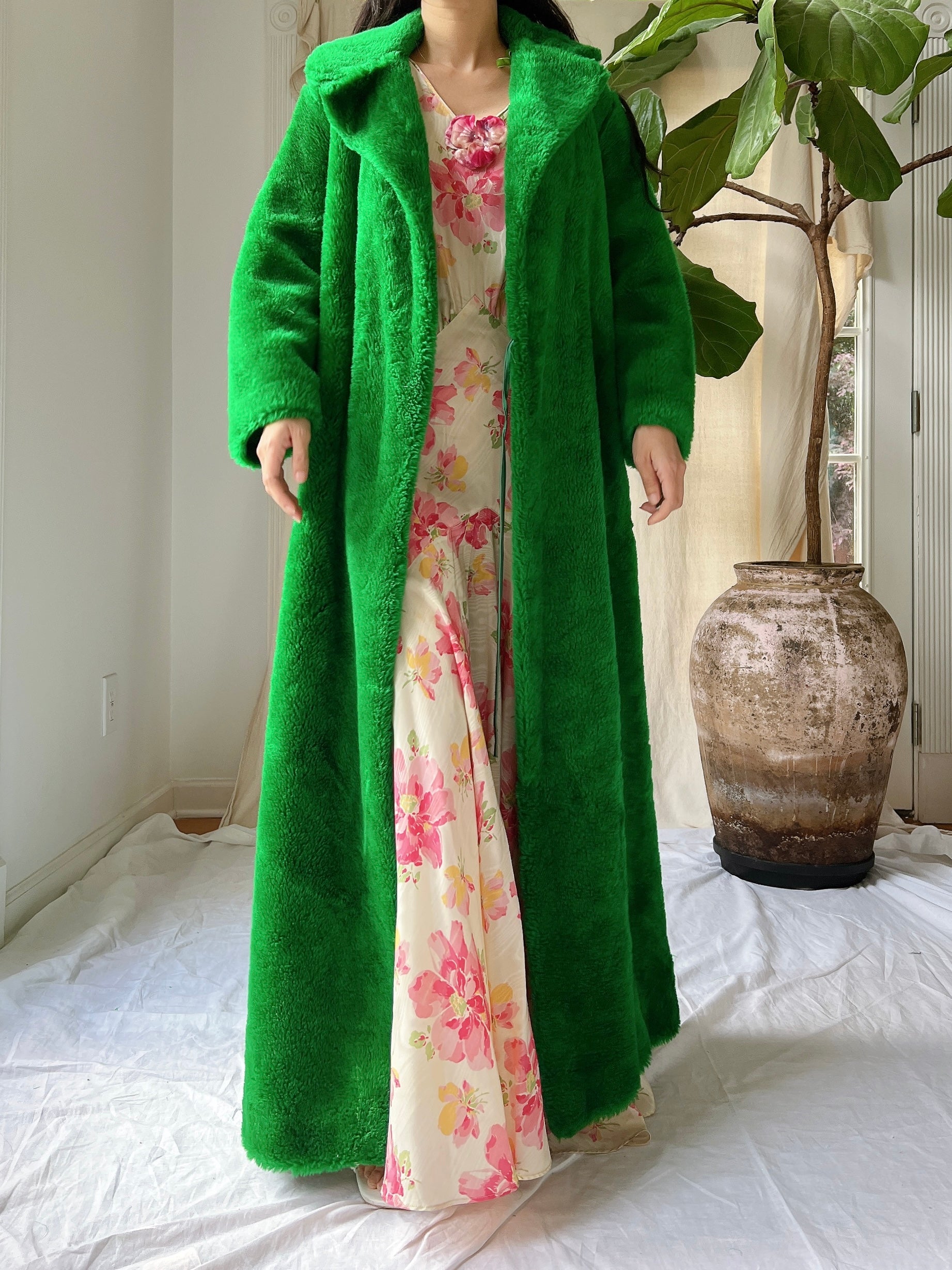 Vintage Green Acrylic Terrycloth Duster - M