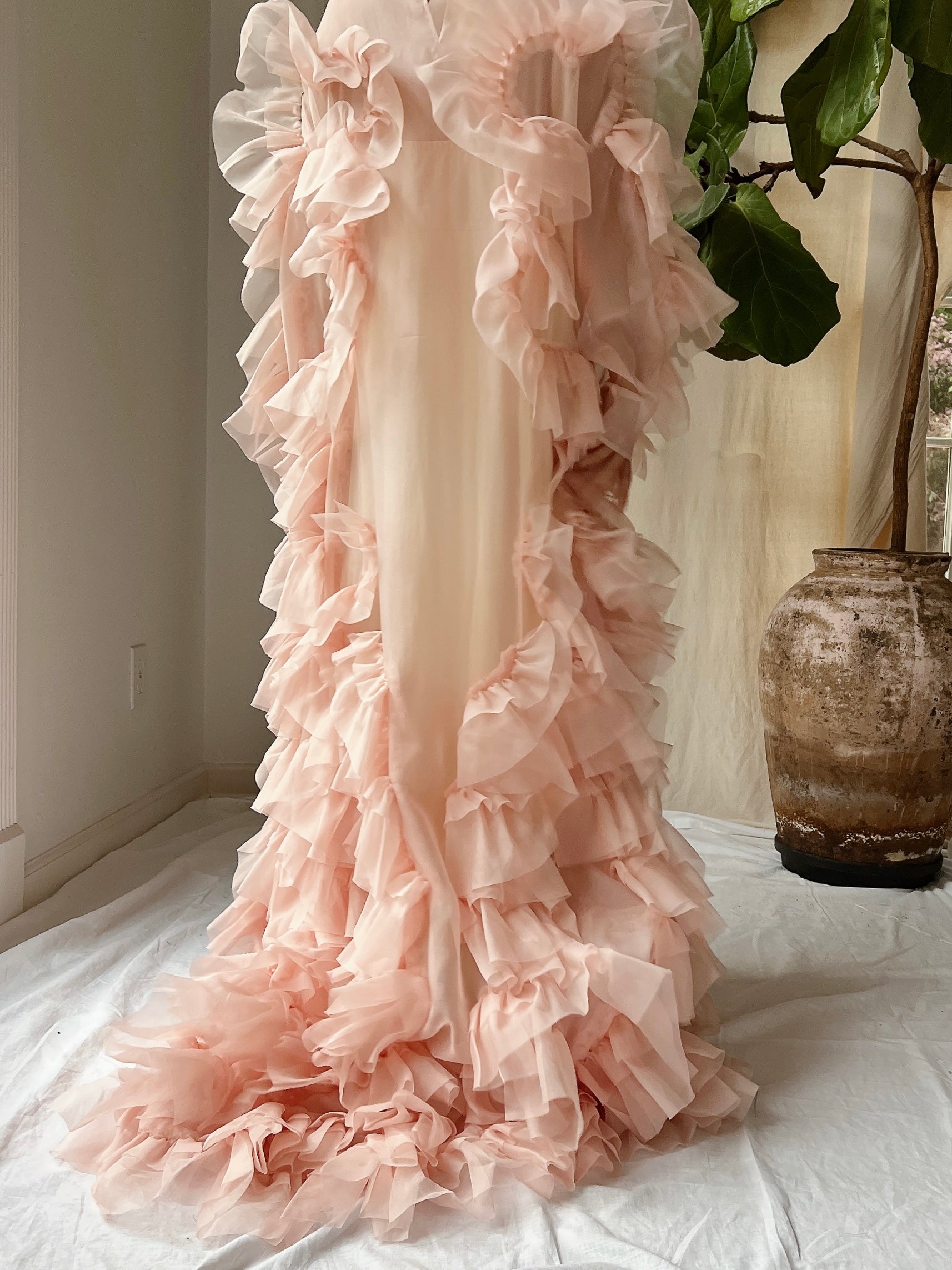 Organza Ruffle Silk Organza Ruffle Gown - M | G O S S A M E R