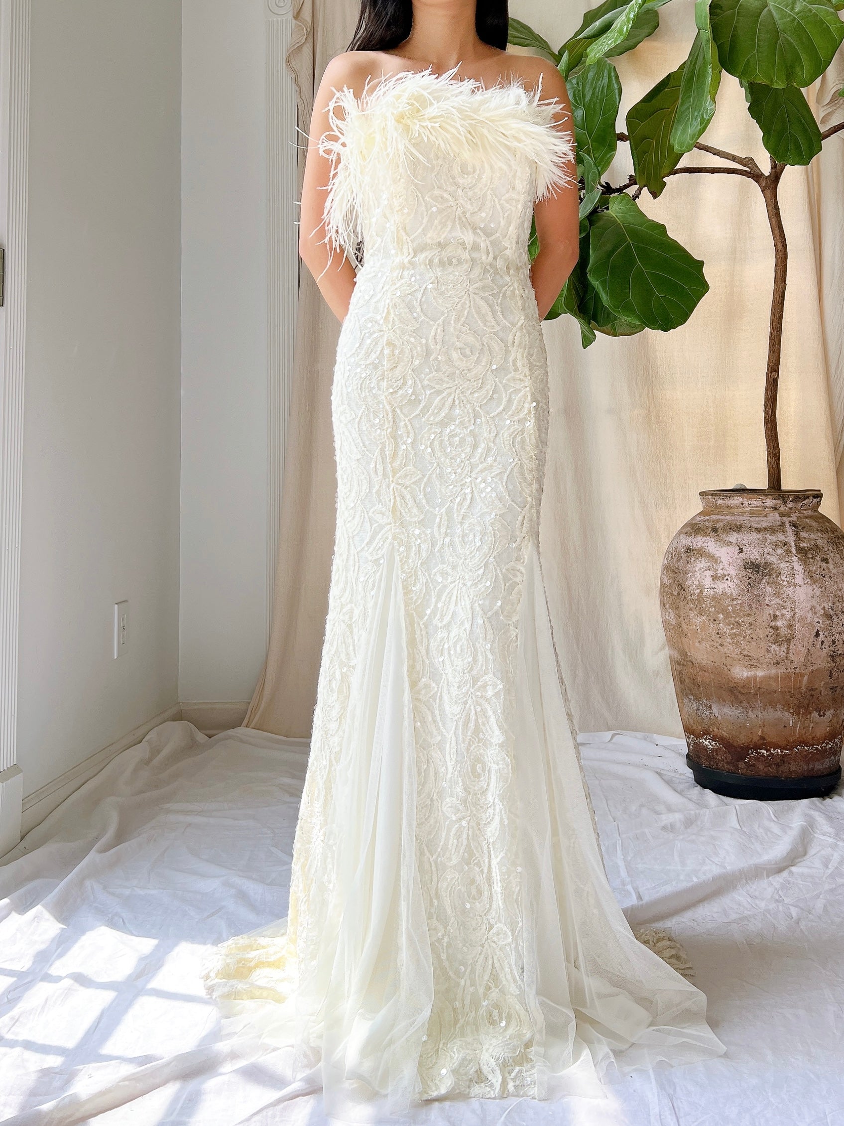 Vintage Strapless Lace and Feather Gown - XS