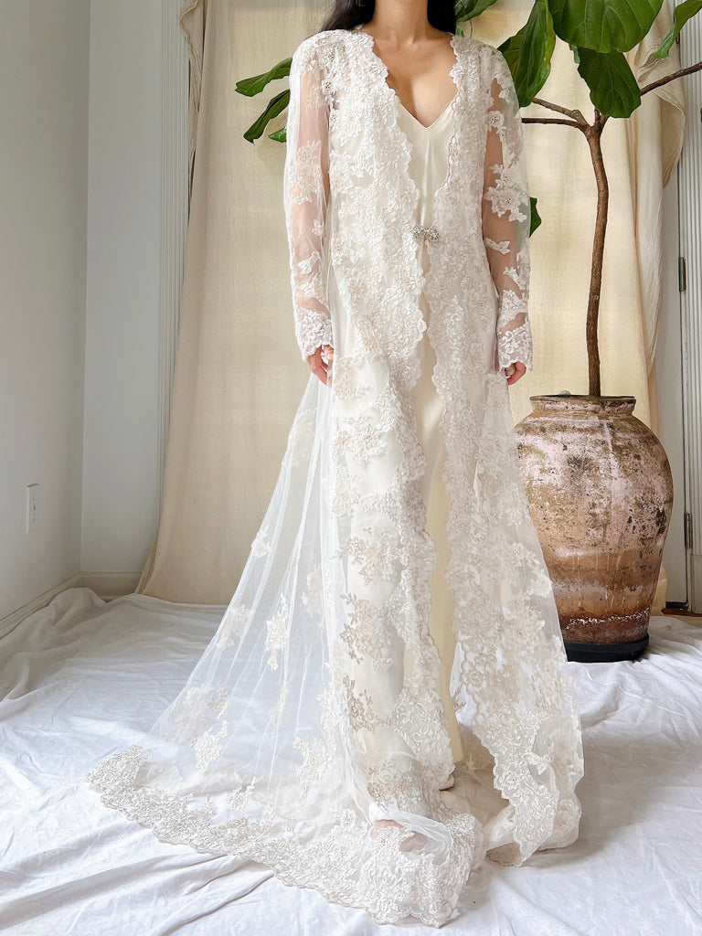 Vintage Embroidered Lace Duster - M | G O S S A M E R