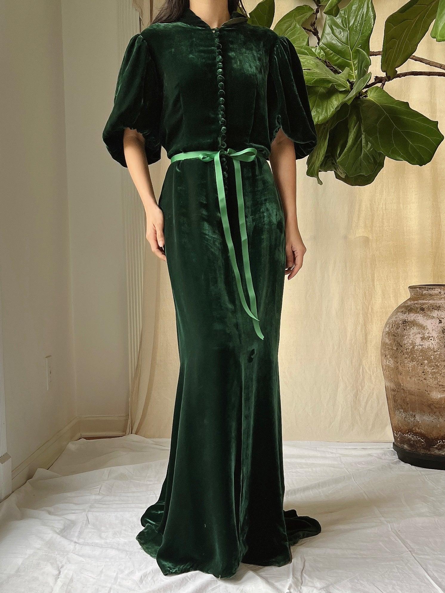 1930s Emerald Silk Velvet Gown - S