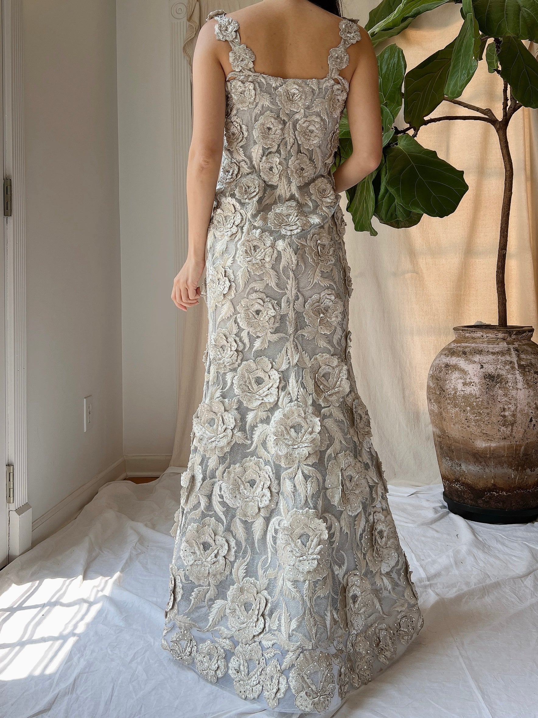 Fe Zandi Couture 3D Rose Gown - S/4