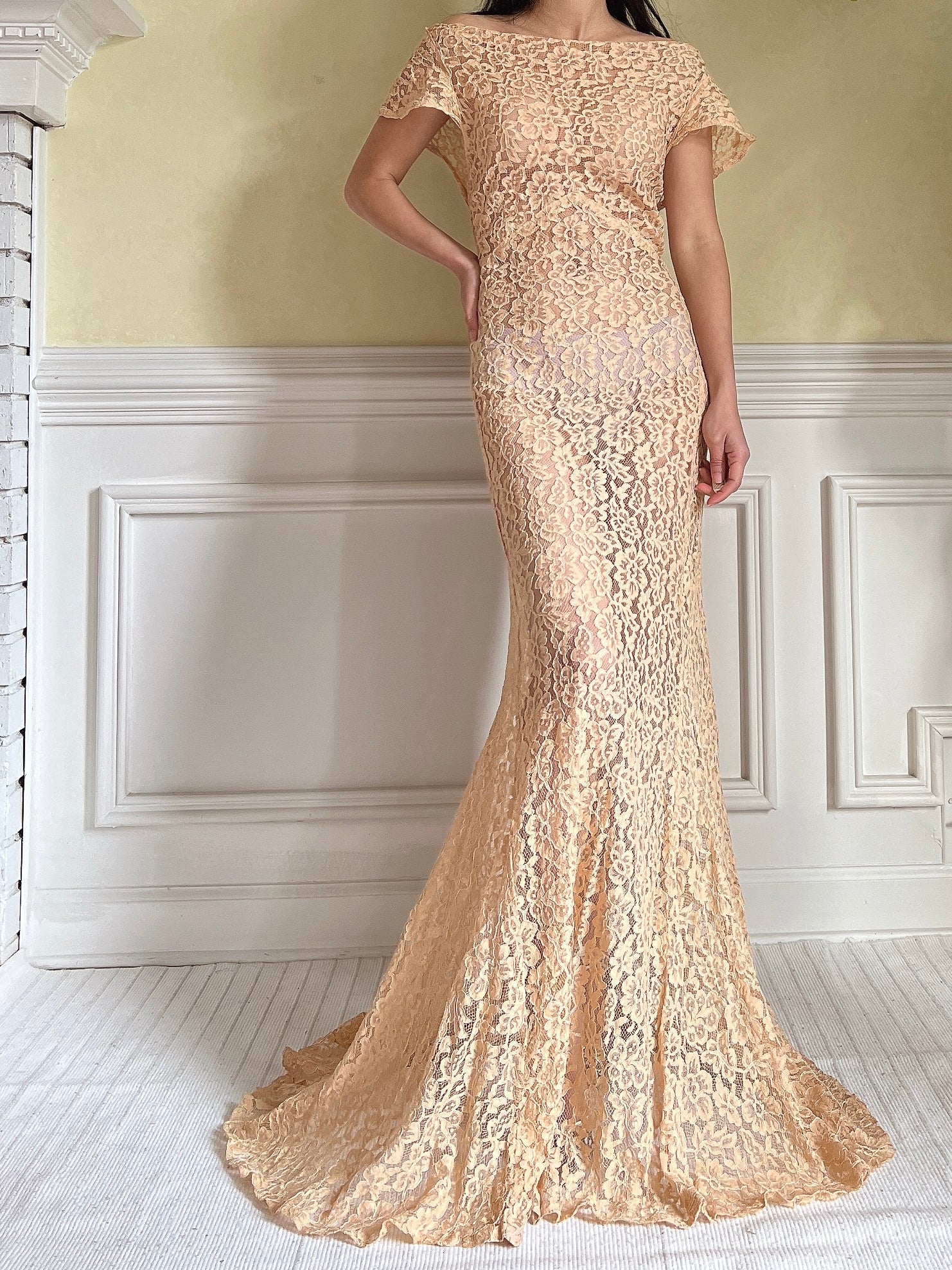 1930s Peach Lace Gown - S | G O S S A M E R 1930s Peach Lace Gown - S | G O S S A M E R
