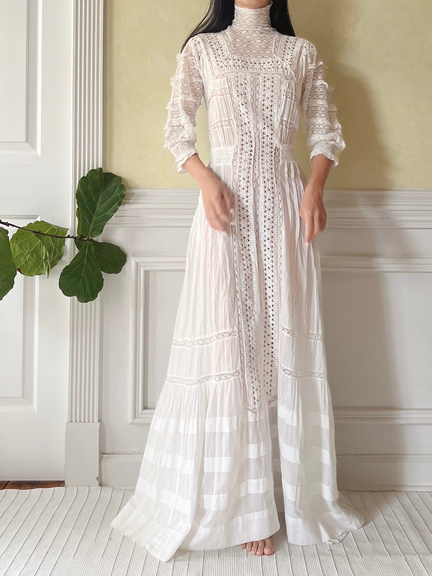 Victorian Cotton Lace and Embroidered Dress - XS | G O S S A M E R Victorian Cotton Lace and Embroidered Dress - XS | G O S S A M E R