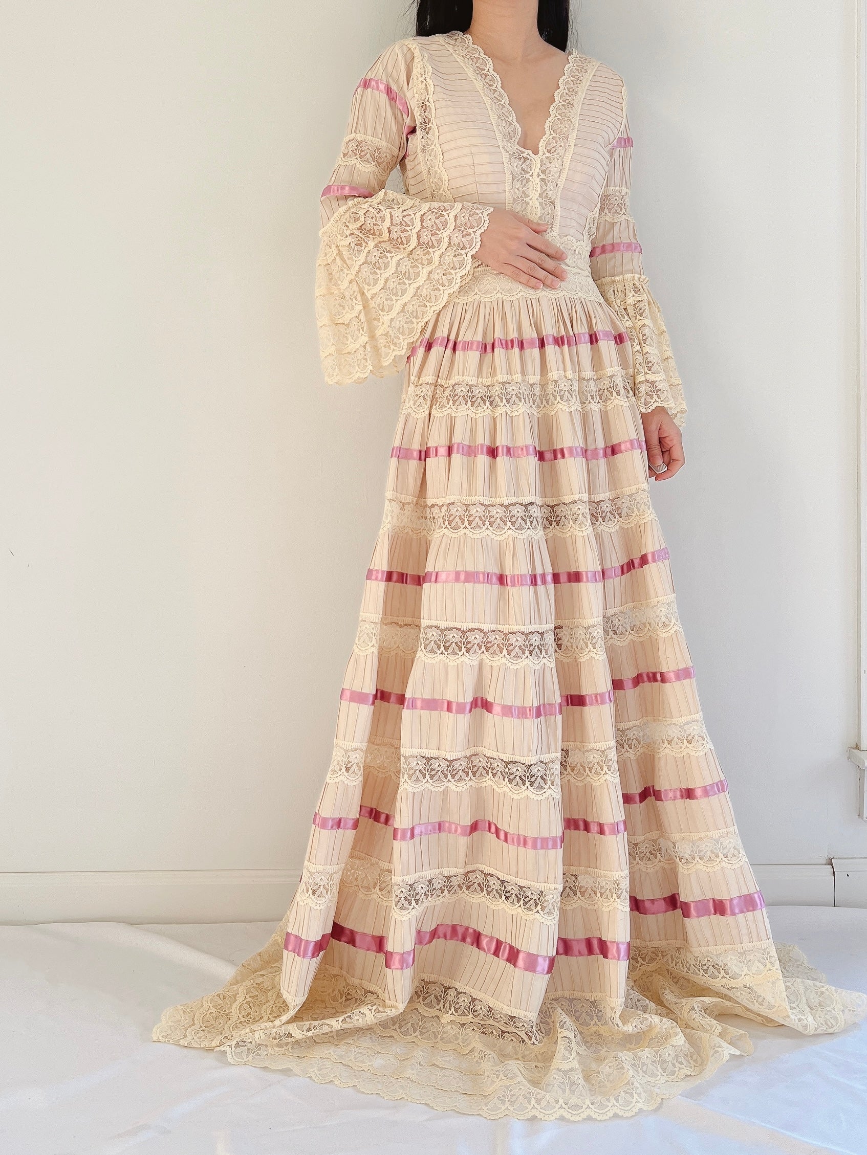 Rare Vintage Light Pink Mexican Wedding Dress - S | G O S S A M E R Rare Vintage Light Pink Mexican Wedding Dress - S | G O S S A M E R